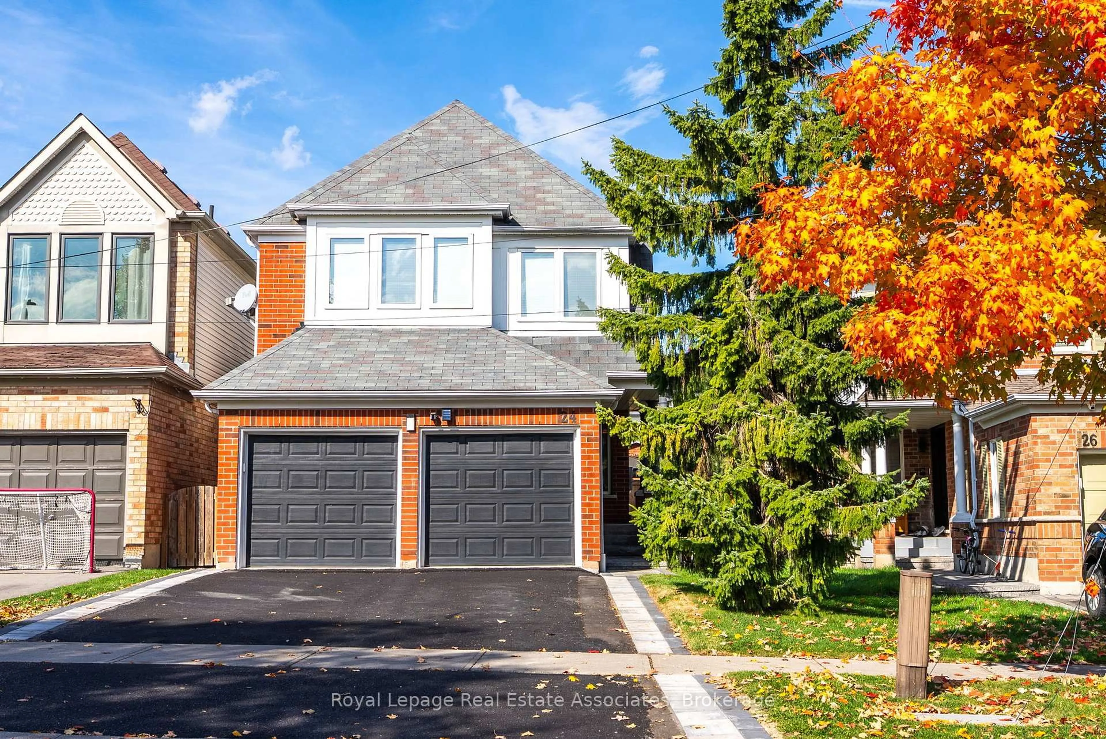 Home with brick exterior material, street for 24 Spinning Lane, Whitby Ontario L1P 1M8
