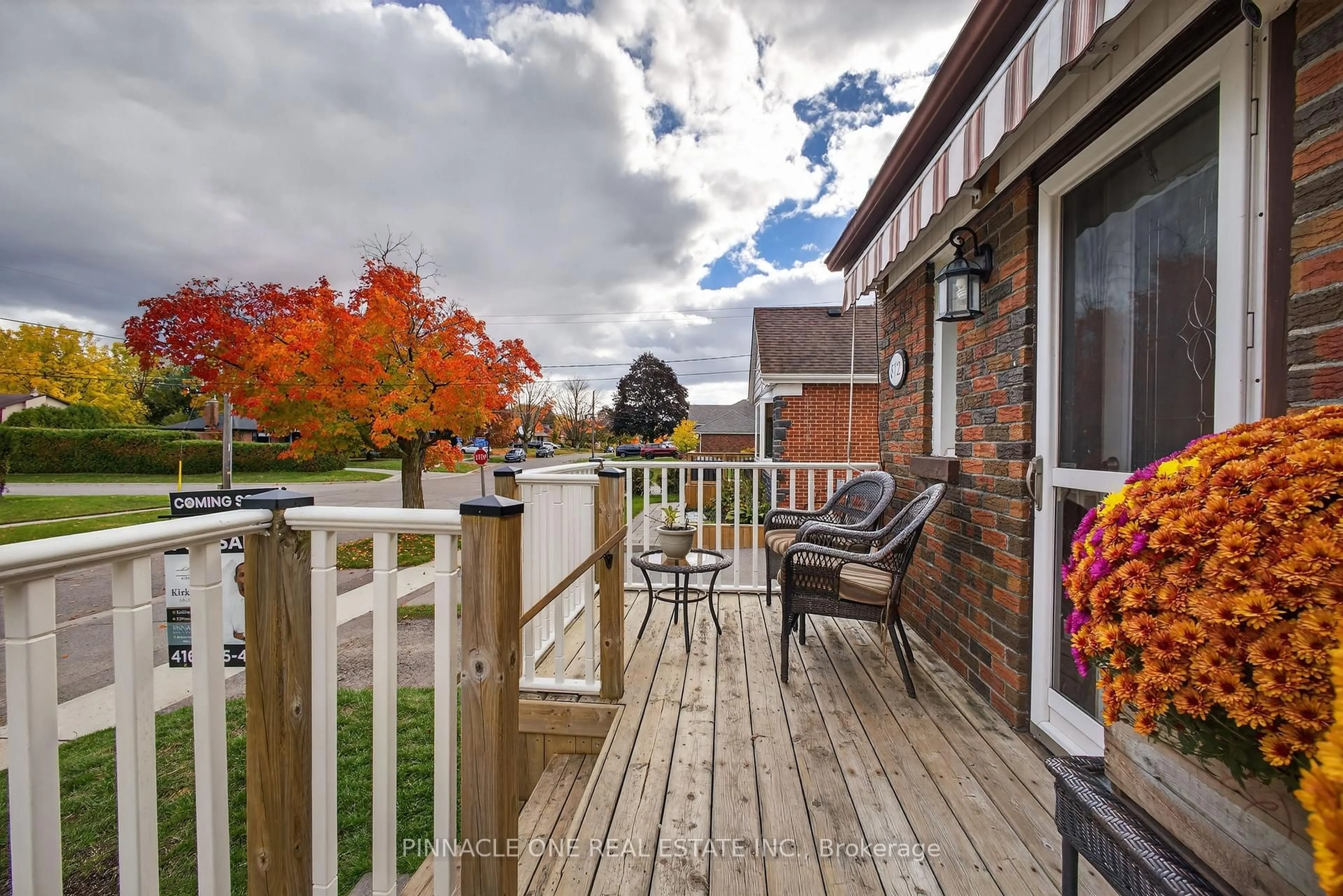 Patio, unknown for 812 Grierson St, Oshawa Ontario L1G 5J9