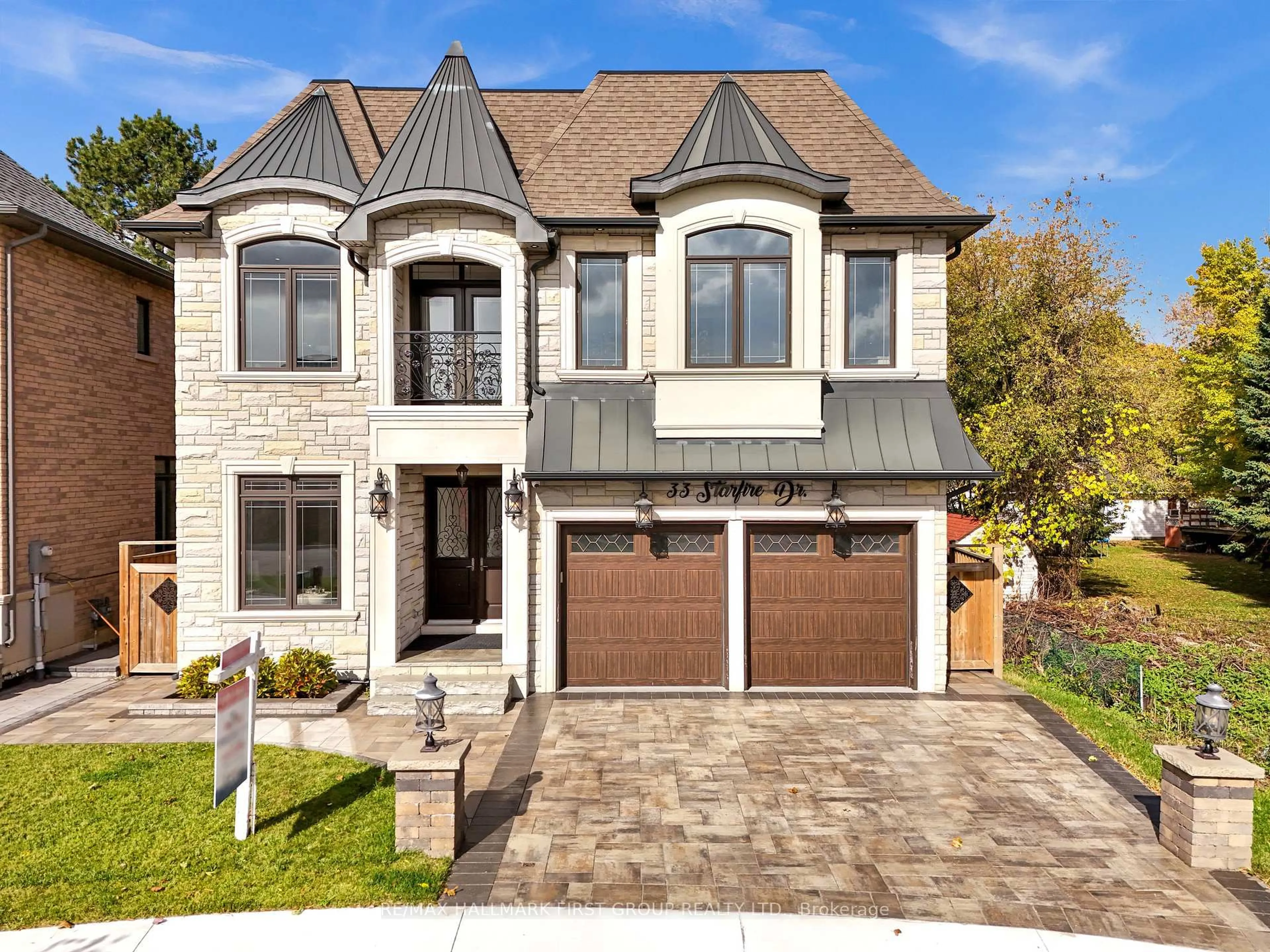 Home with brick exterior material, street for 33 Starfire Dr, Toronto Ontario M1C 5G3