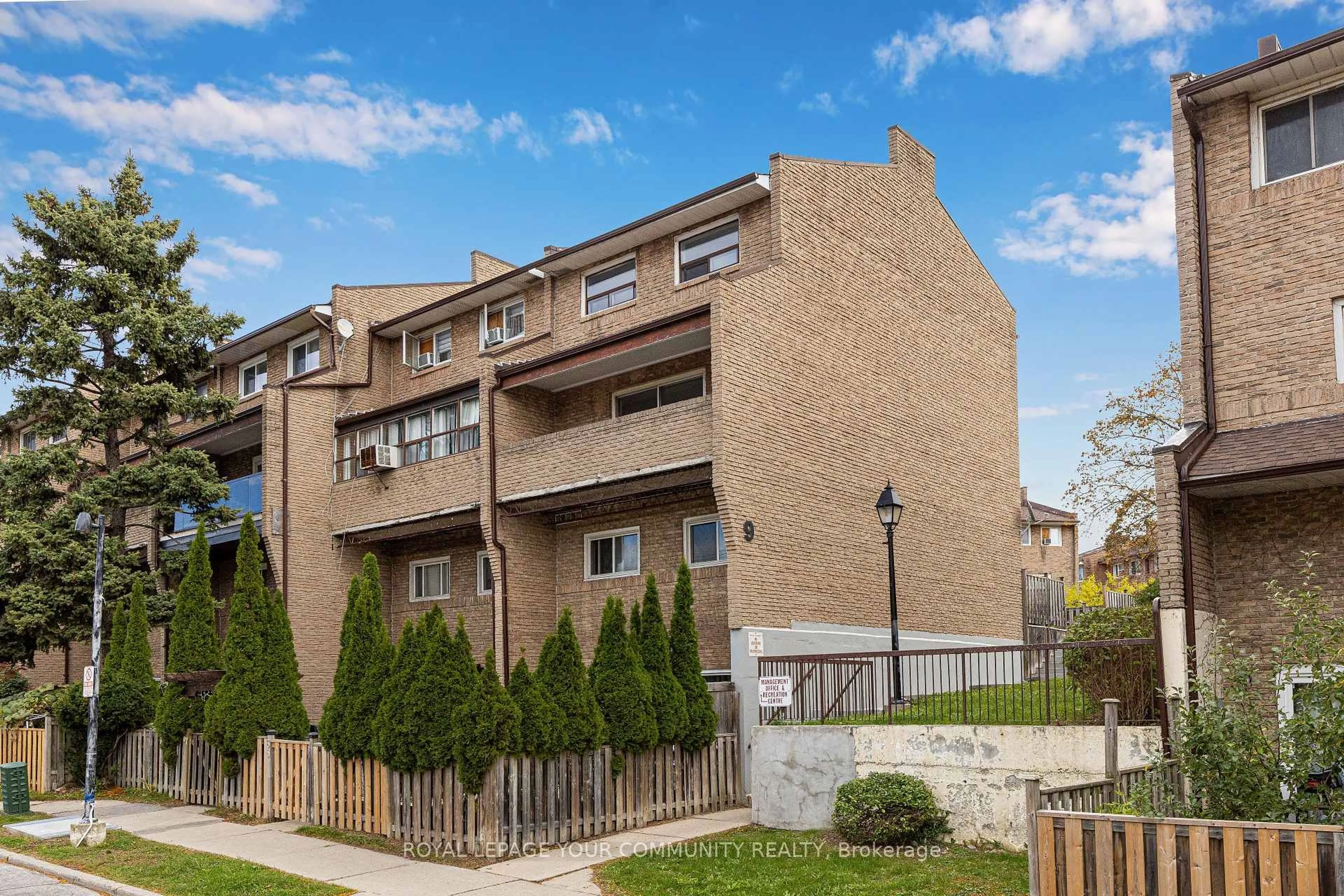 Home with brick exterior material, street for 91 Muir Dr #66, Toronto Ontario M1M 3T7