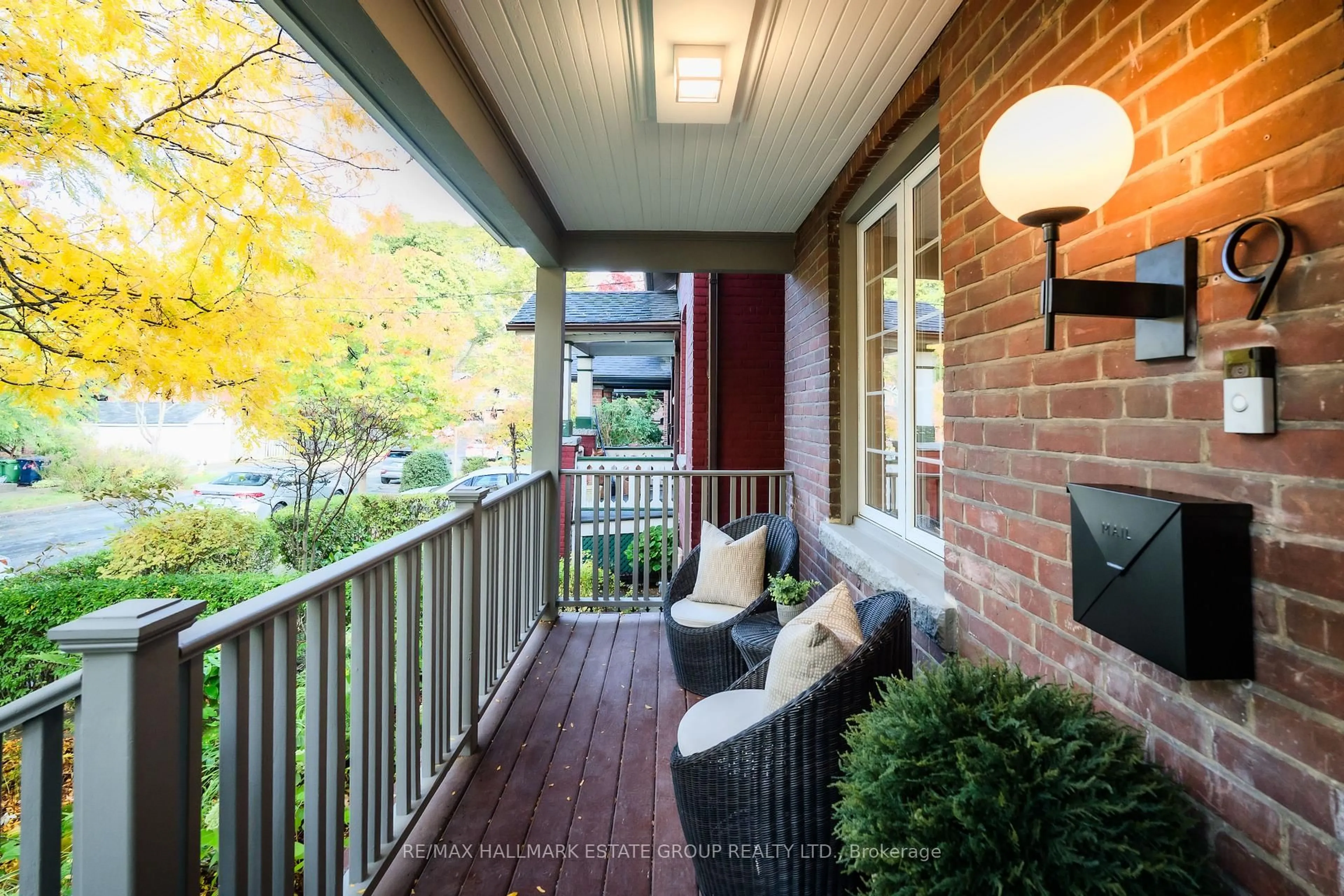 Unknown for 9 Ethelwin Ave, Toronto Ontario M4C 1E7