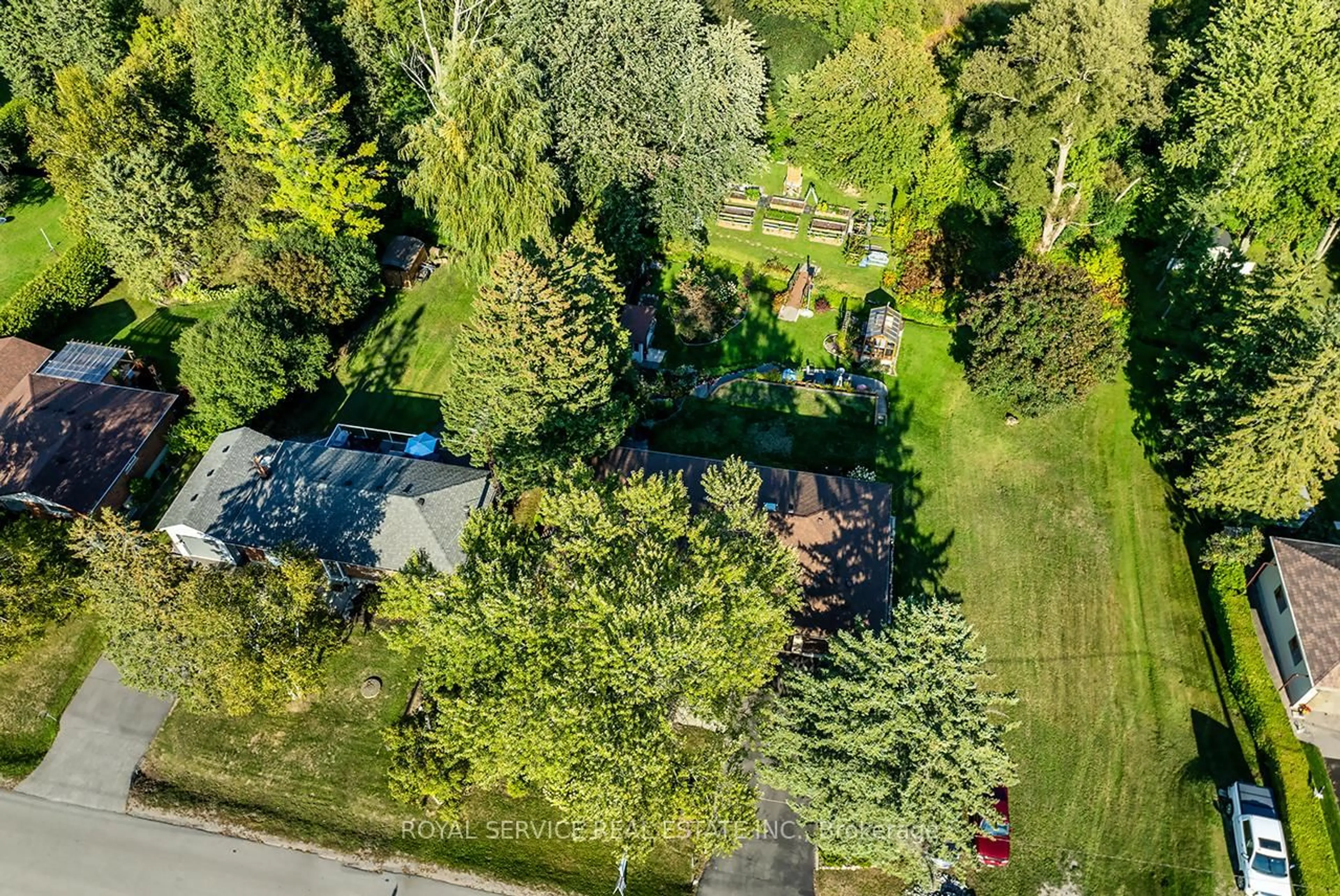 A pic from outside/outdoor area/front of a property/back of a property/a pic from drone, unknown for 5781 Ochonski Rd, Clarington Ontario L0B 1M0