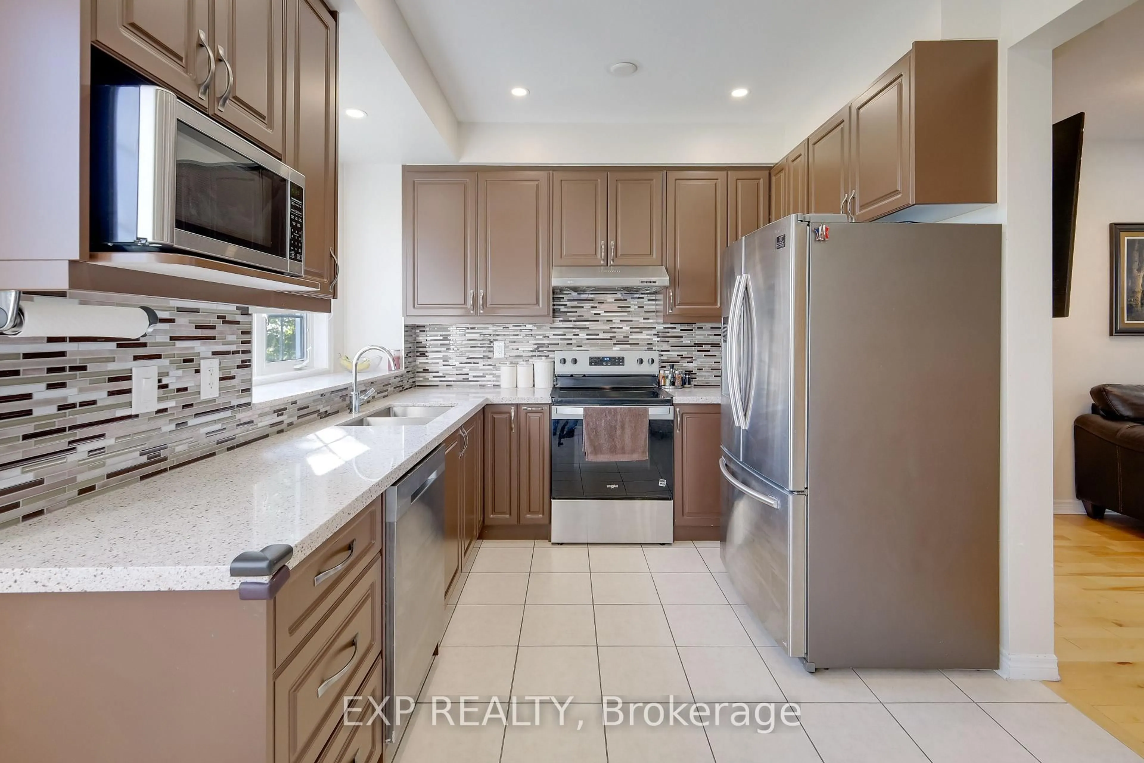 Standard kitchen, ceramic/tile floor for 29 Annable Lane, Ajax Ontario L1S 7S6