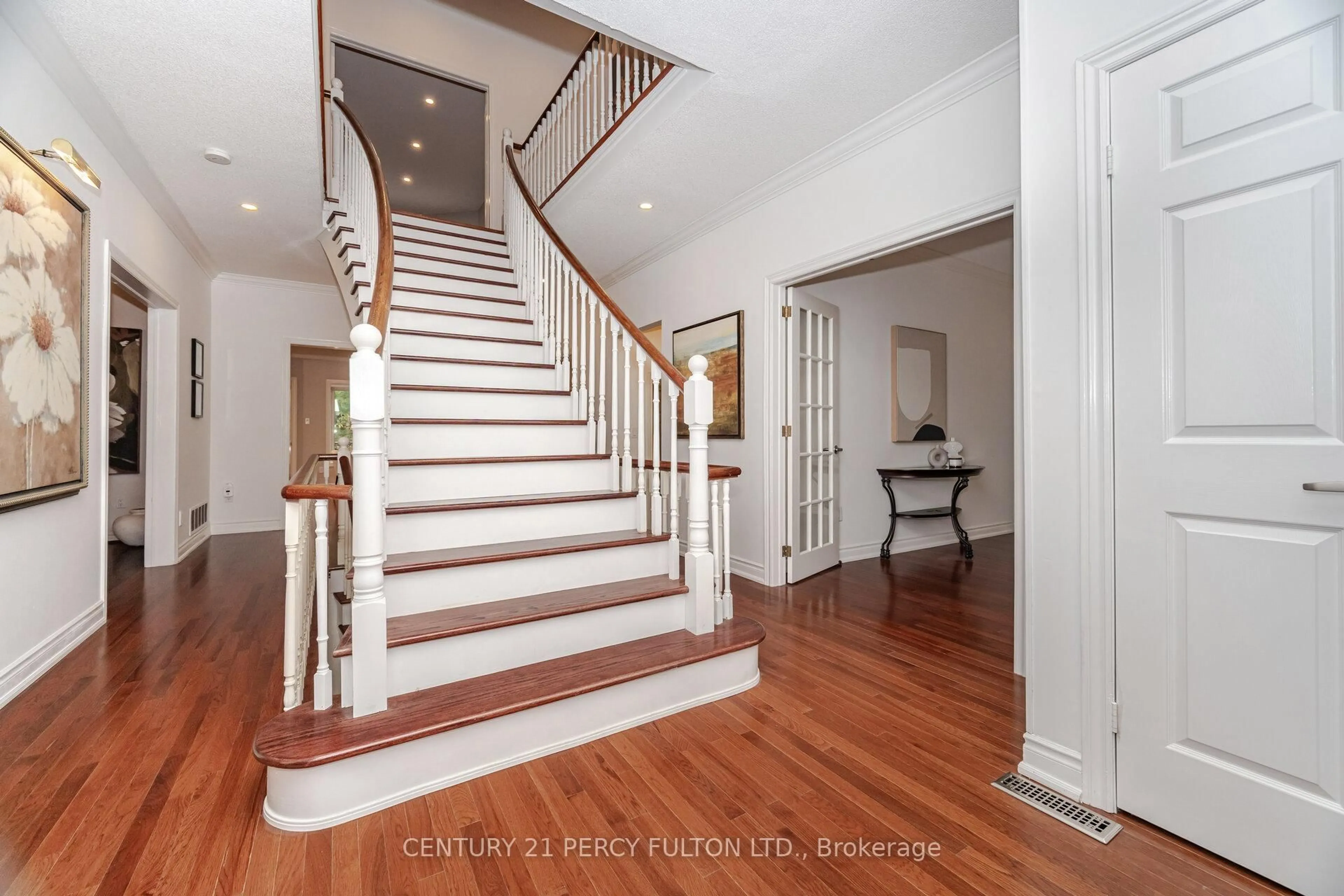 Unknown for 913 Duncannon Dr, Pickering Ontario L1X 2M4
