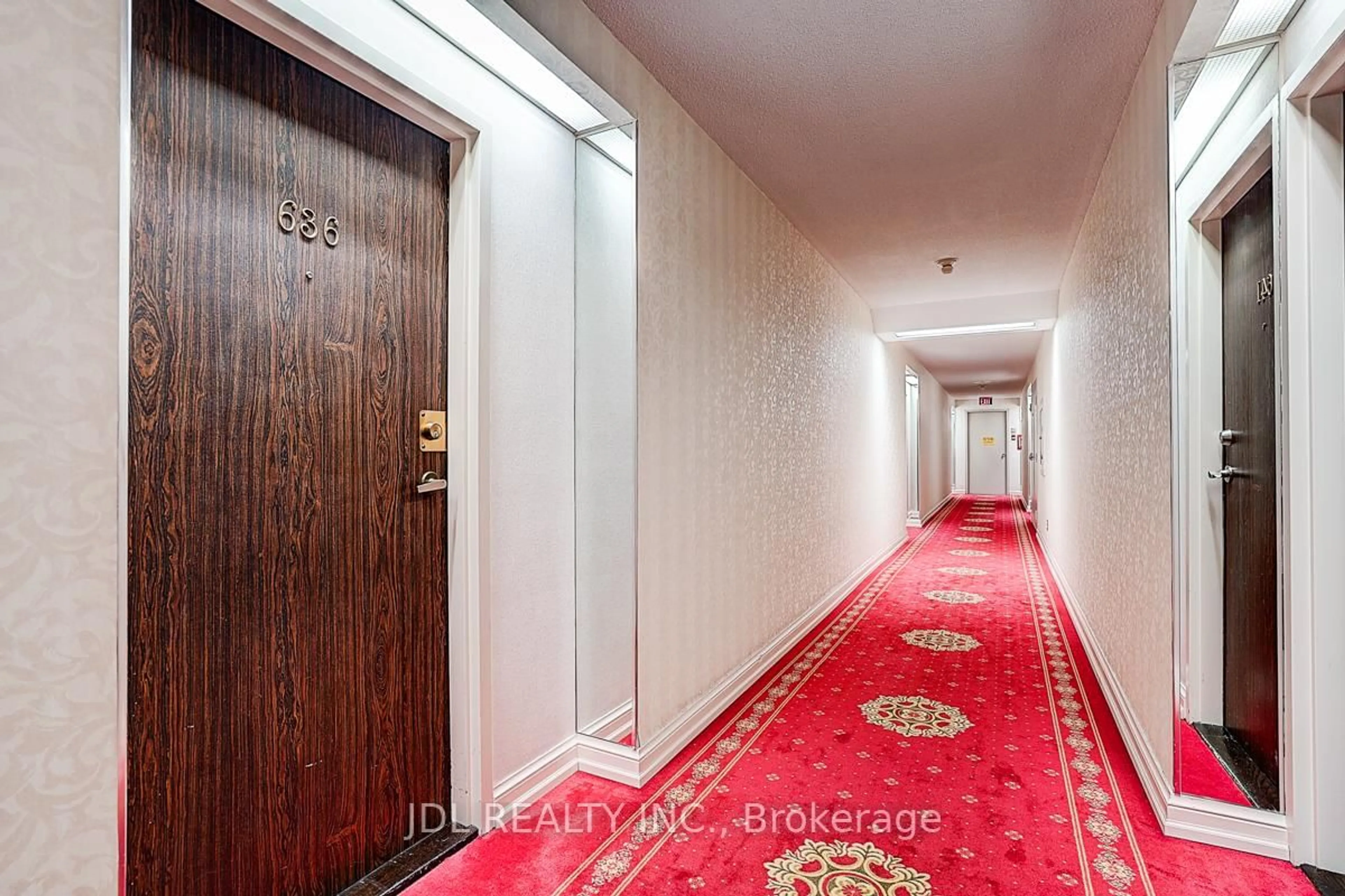 Indoor foyer for 25 Bamburgh Circ #636, Toronto Ontario M1W 3W2