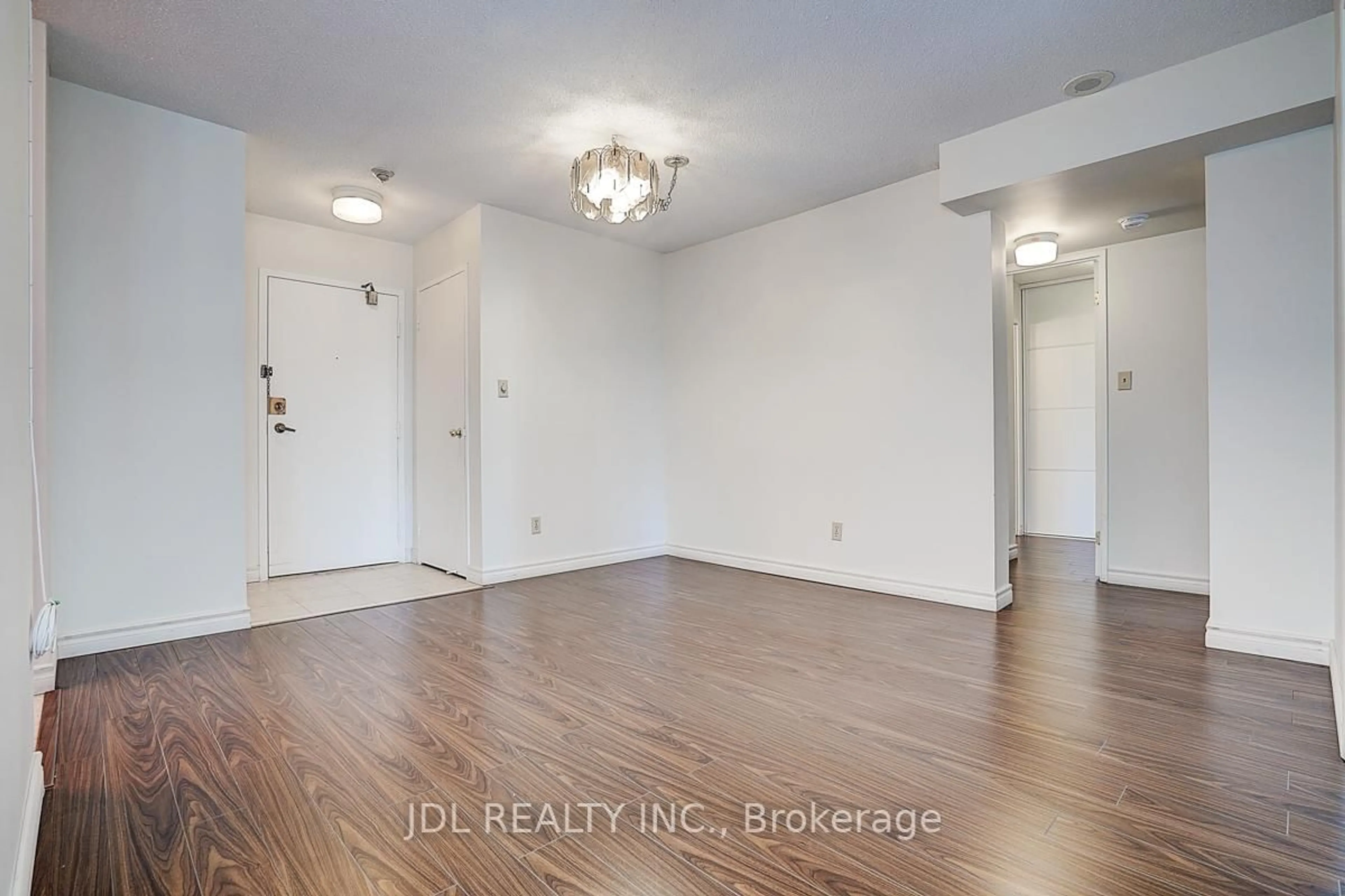 A pic of a room for 25 Bamburgh Circ #636, Toronto Ontario M1W 3W2