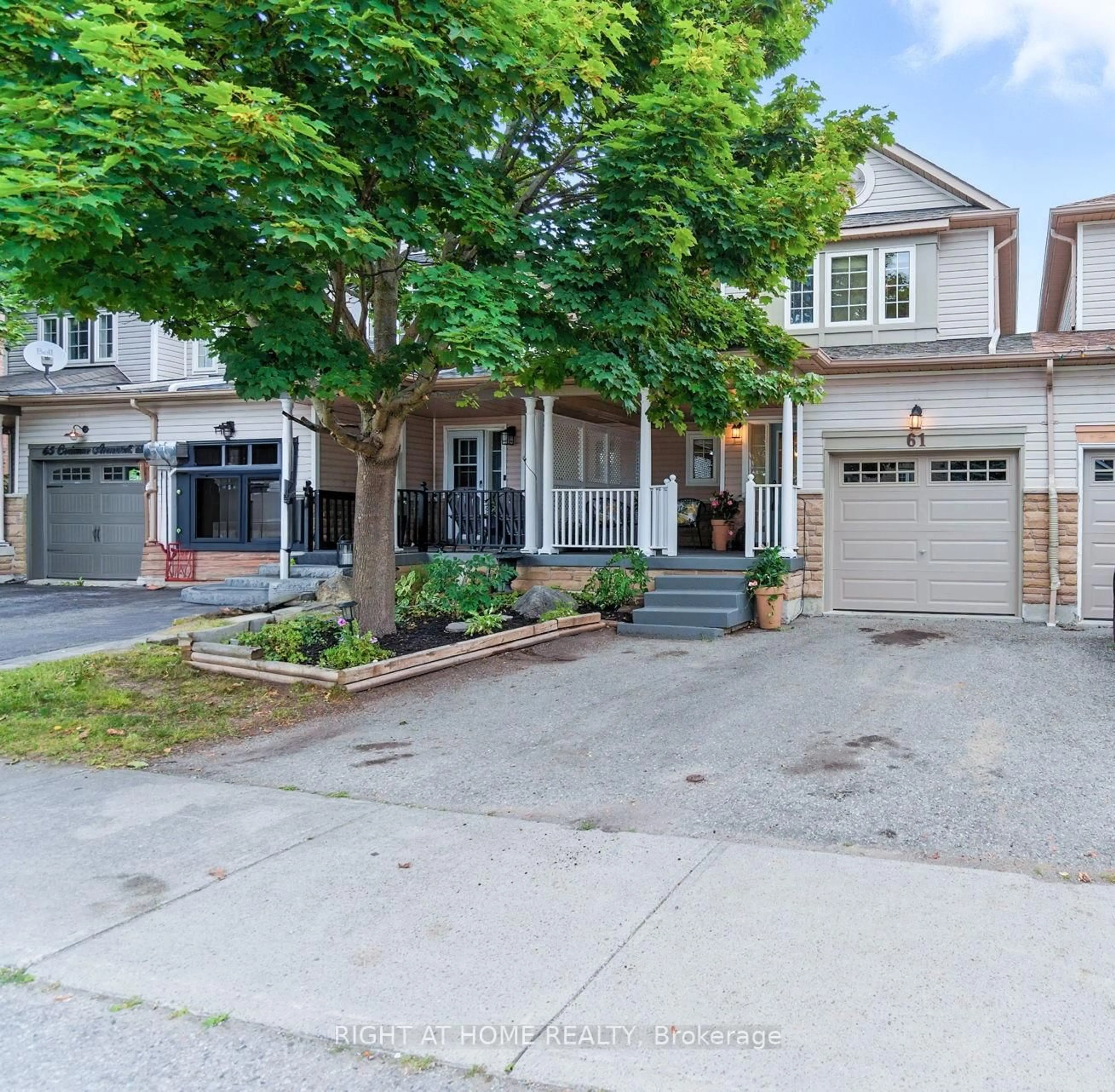 Unknown for 61 Corianne Ave, Whitby Ontario L1M 2J2