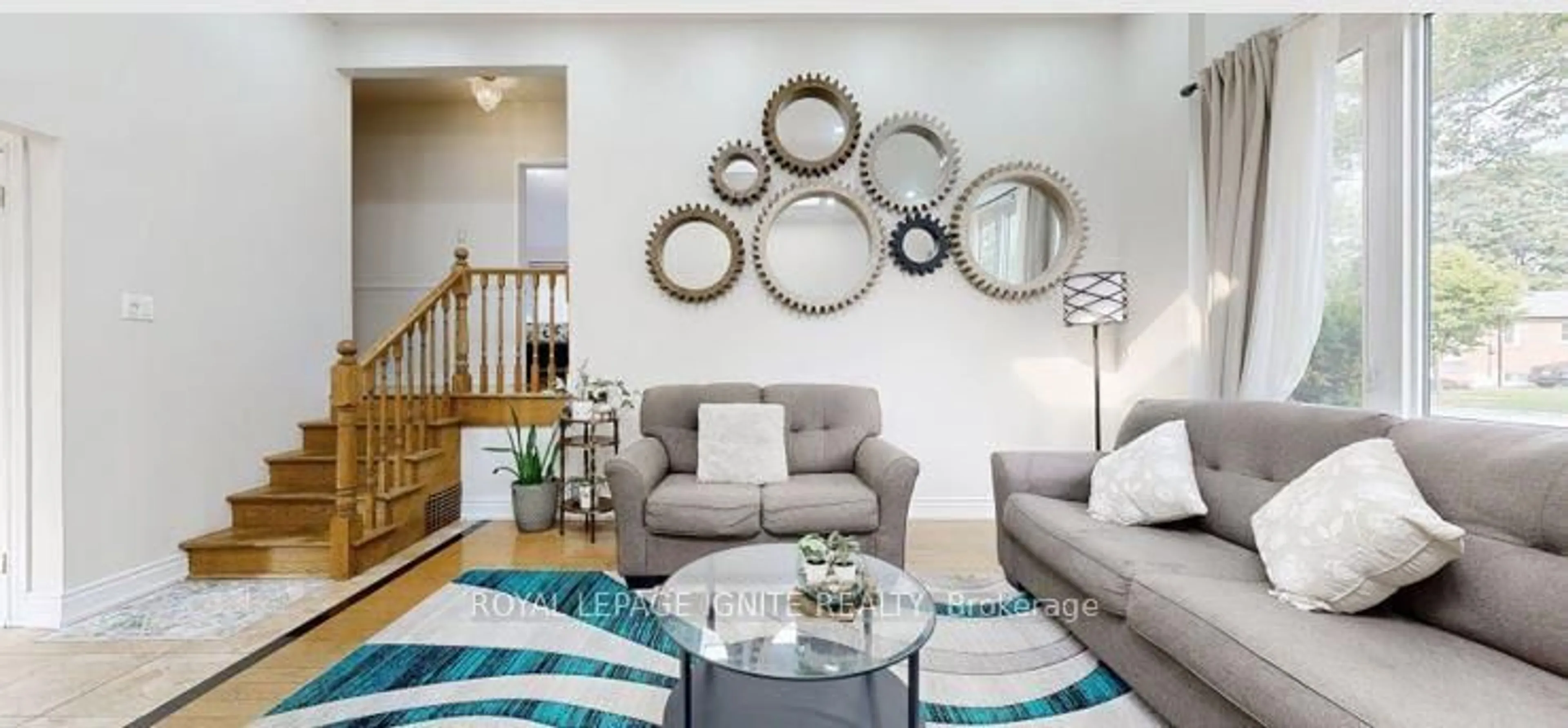 Living room with furniture, unknown for 140 Benleigh Dr, Toronto Ontario M1H 1K3