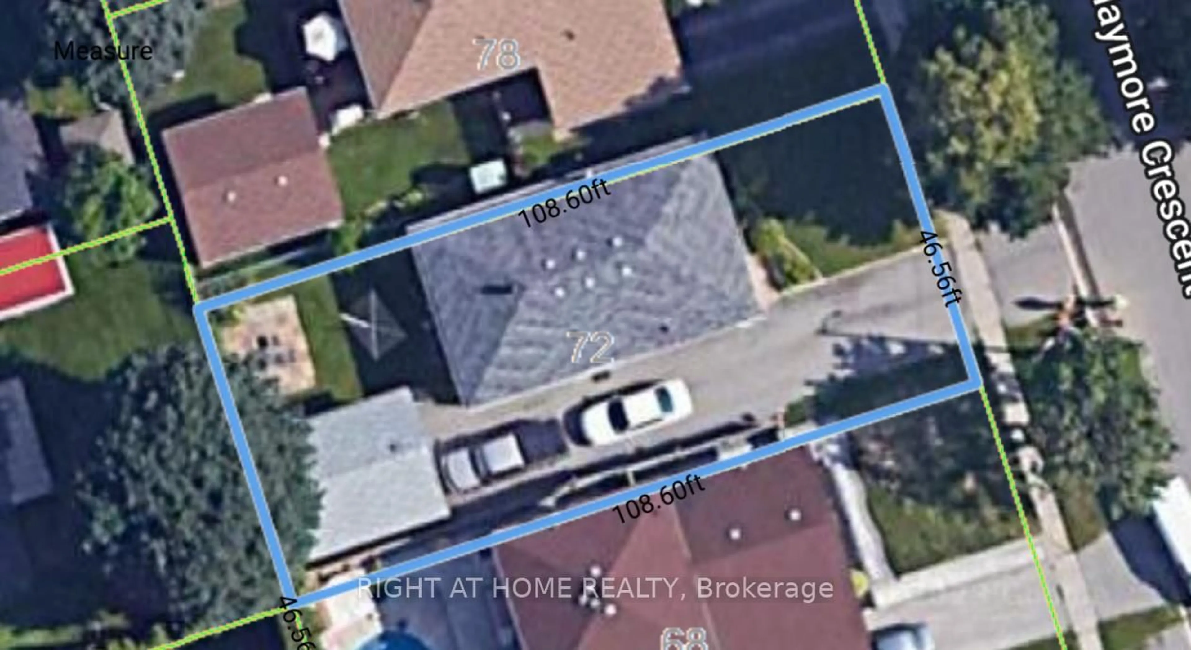 A pic from outside/outdoor area/front of a property/back of a property/a pic from drone, street for 72 Claymore Cres, Oshawa Ontario L1G 6G2