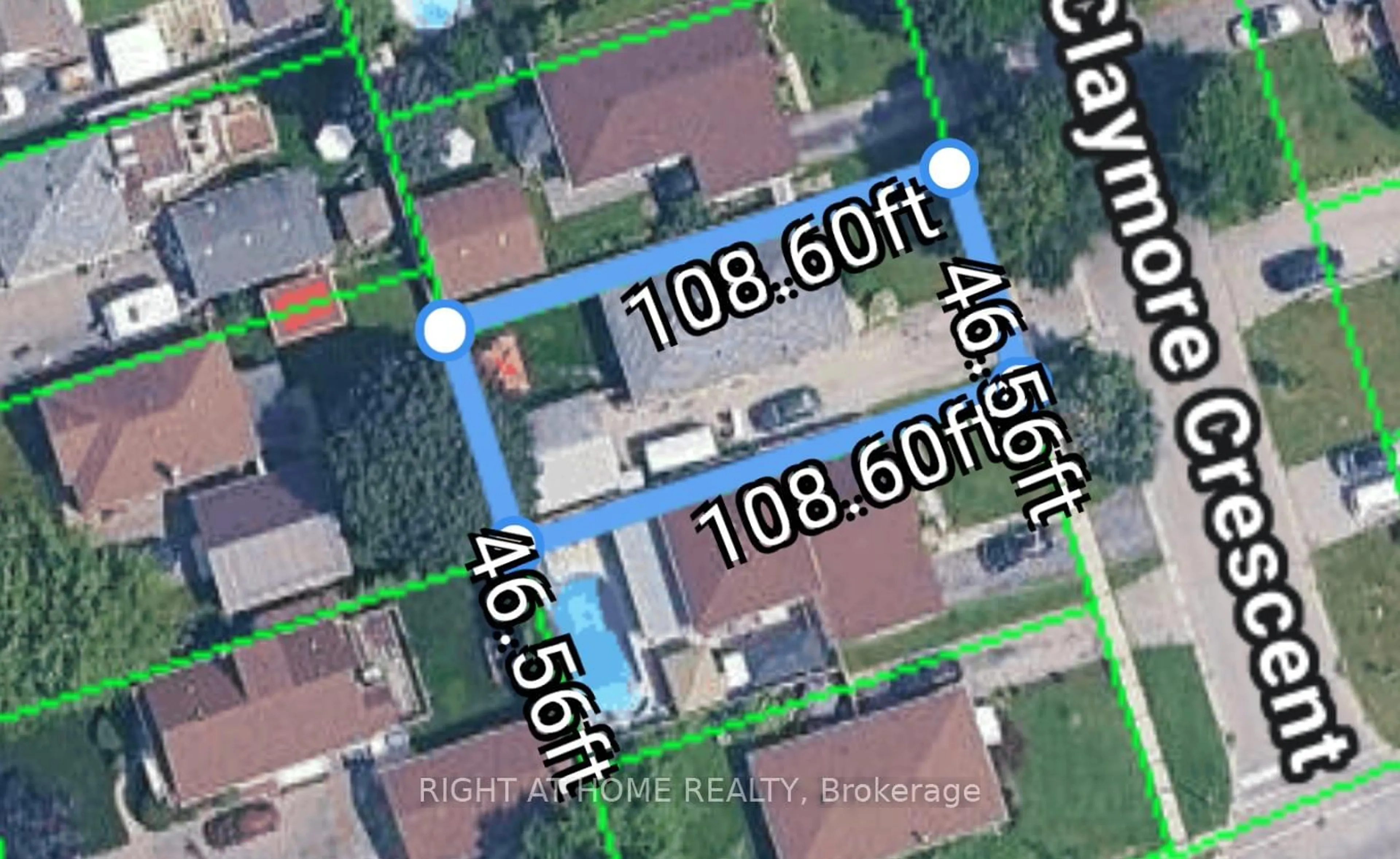 A pic from outside/outdoor area/front of a property/back of a property/a pic from drone, street for 72 Claymore Cres, Oshawa Ontario L1G 6G2