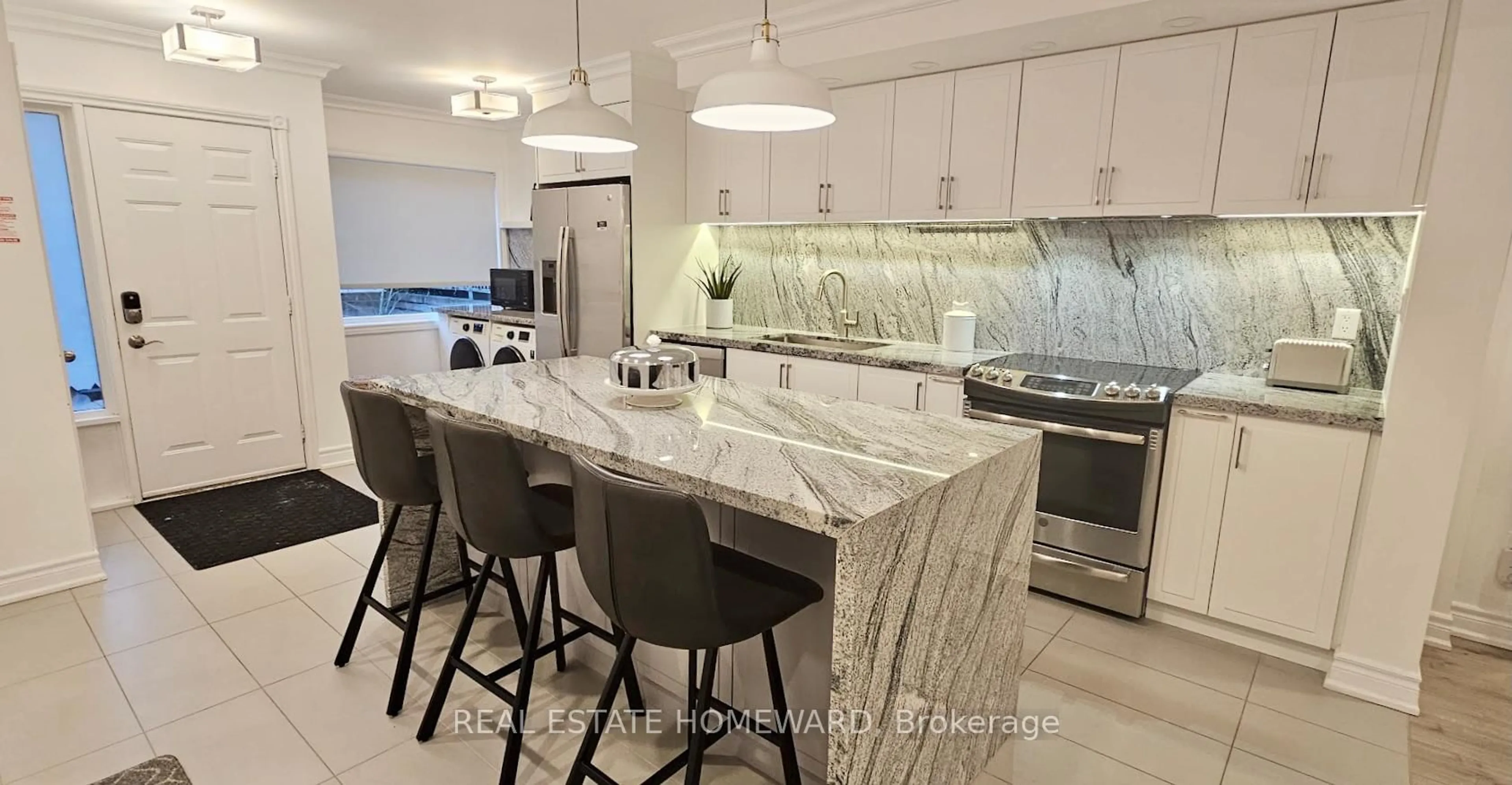 Contemporary kitchen, ceramic/tile floor for 122 Glen Manor Dr #5, Toronto Ontario M4E 2X6