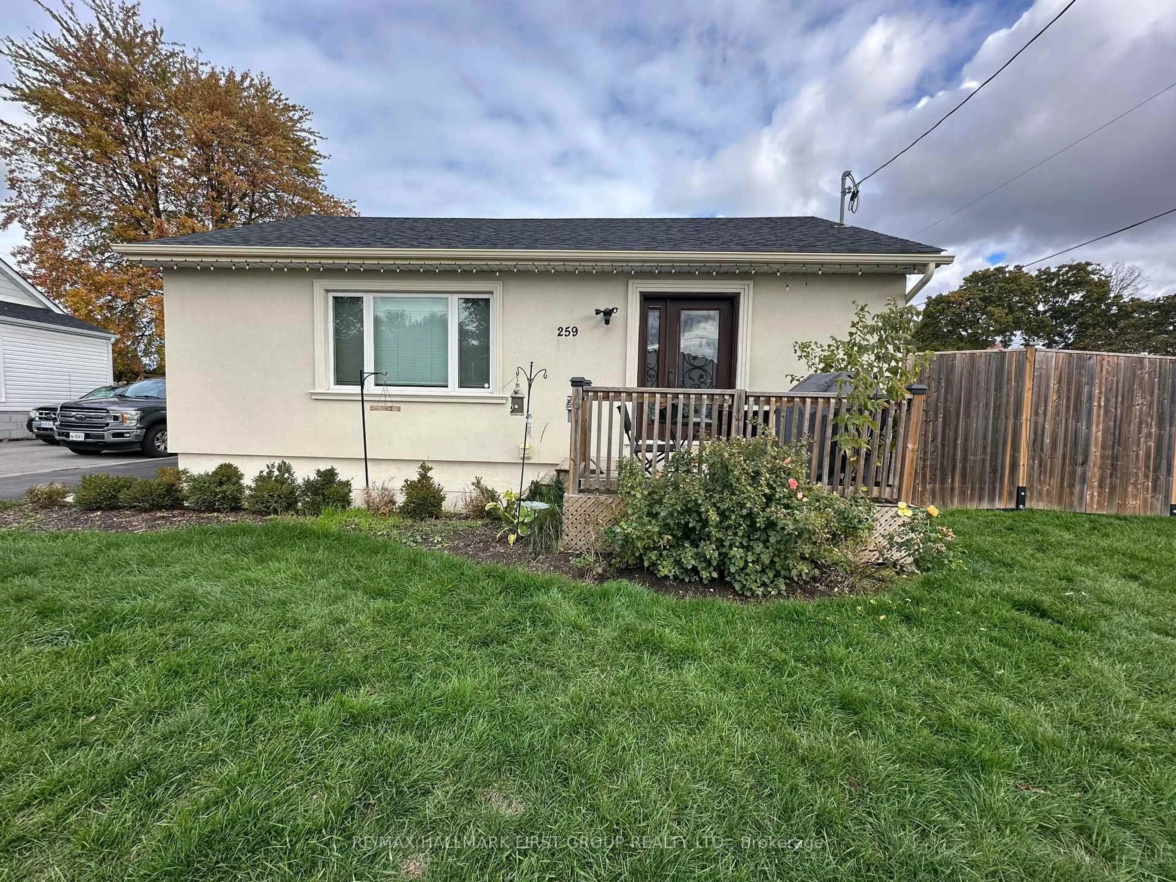 Unknown for 259 Stevenson Rd, Oshawa Ontario L1J 5N1