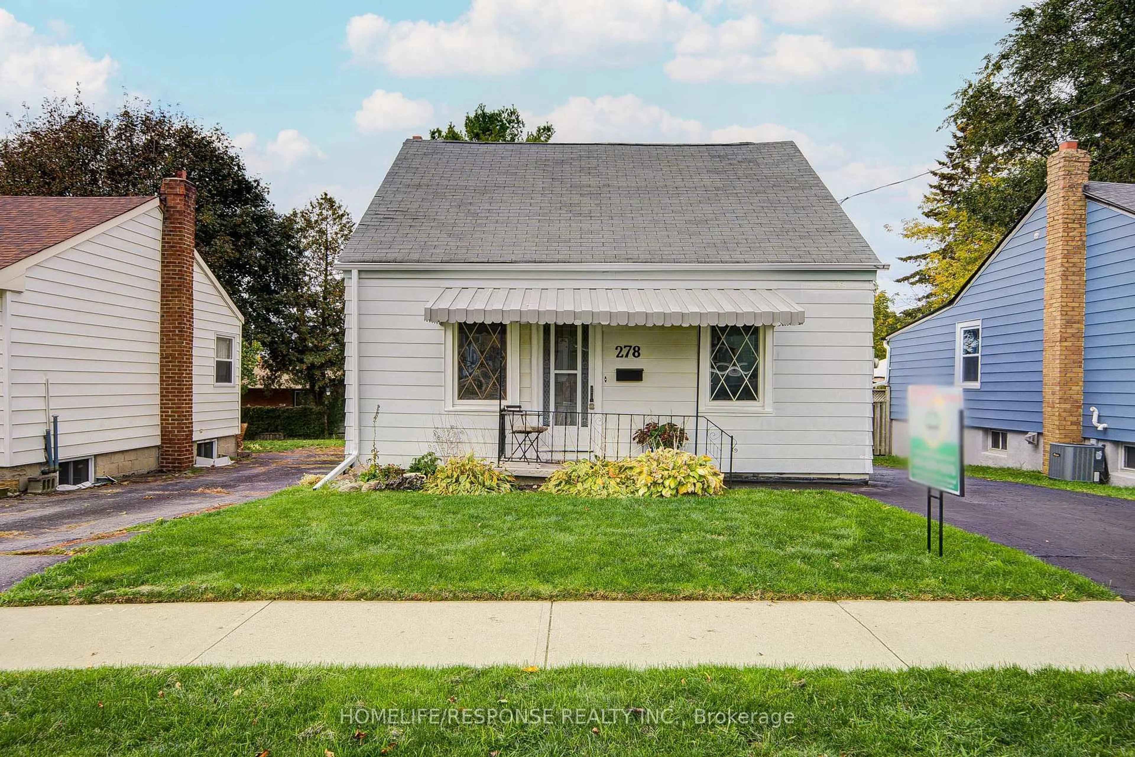 Home with vinyl exterior material, street for 278 Drew St, Oshawa Ontario L1H 5A7