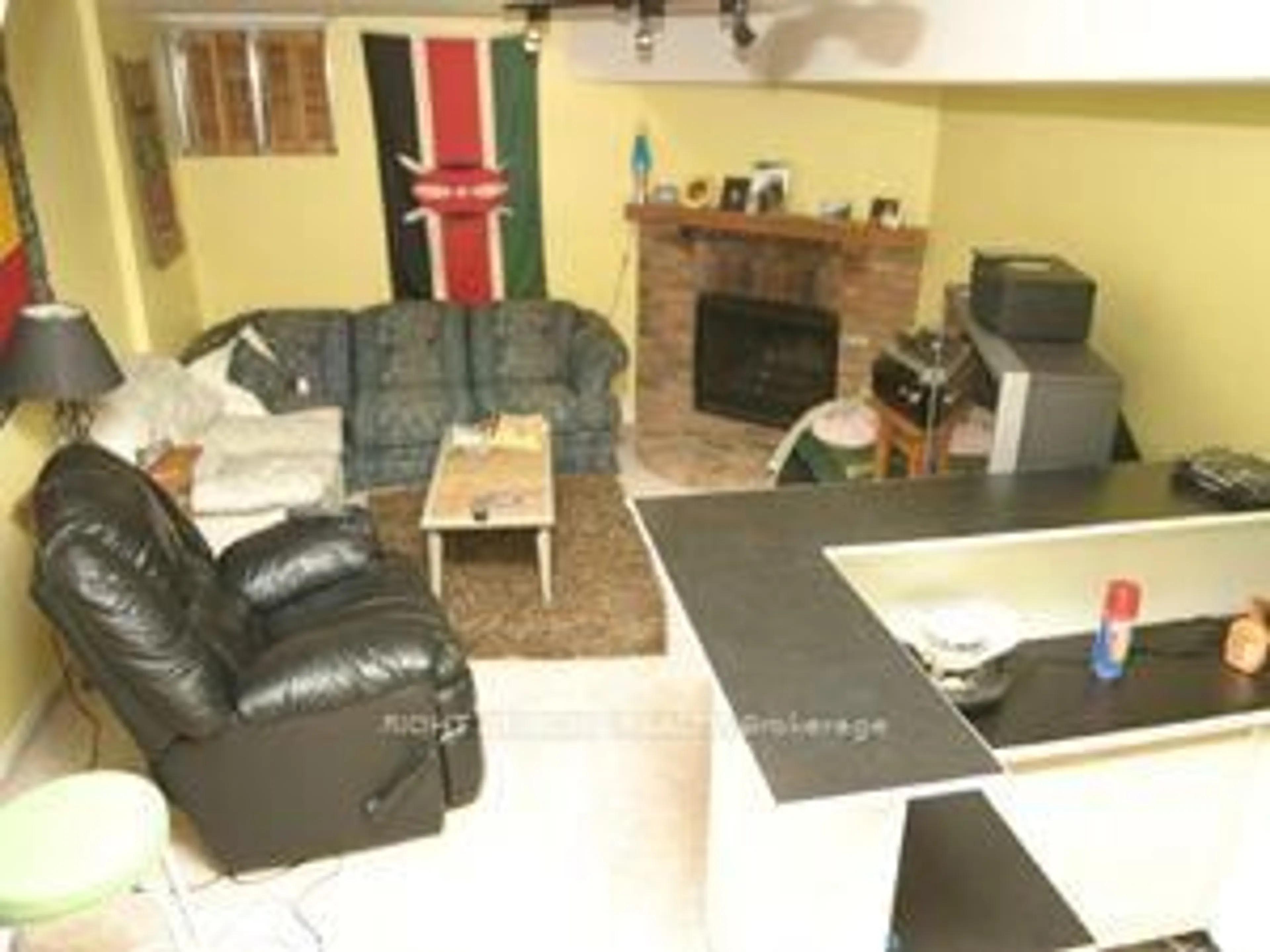 A pic of a room for 11 Quarry Crt, Toronto Ontario M4J 5A6