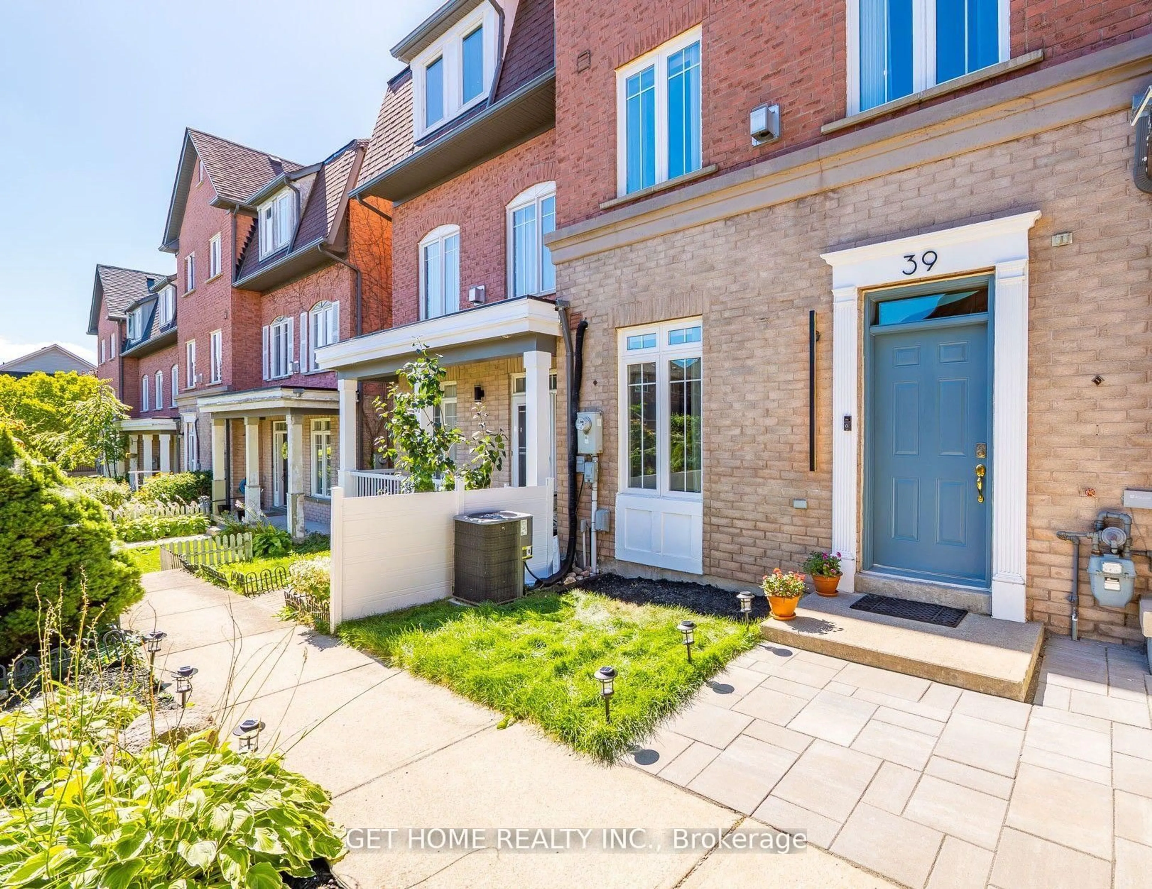 Home with brick exterior material, street for 39 Schooner Lane, Toronto Ontario M1C 5J2