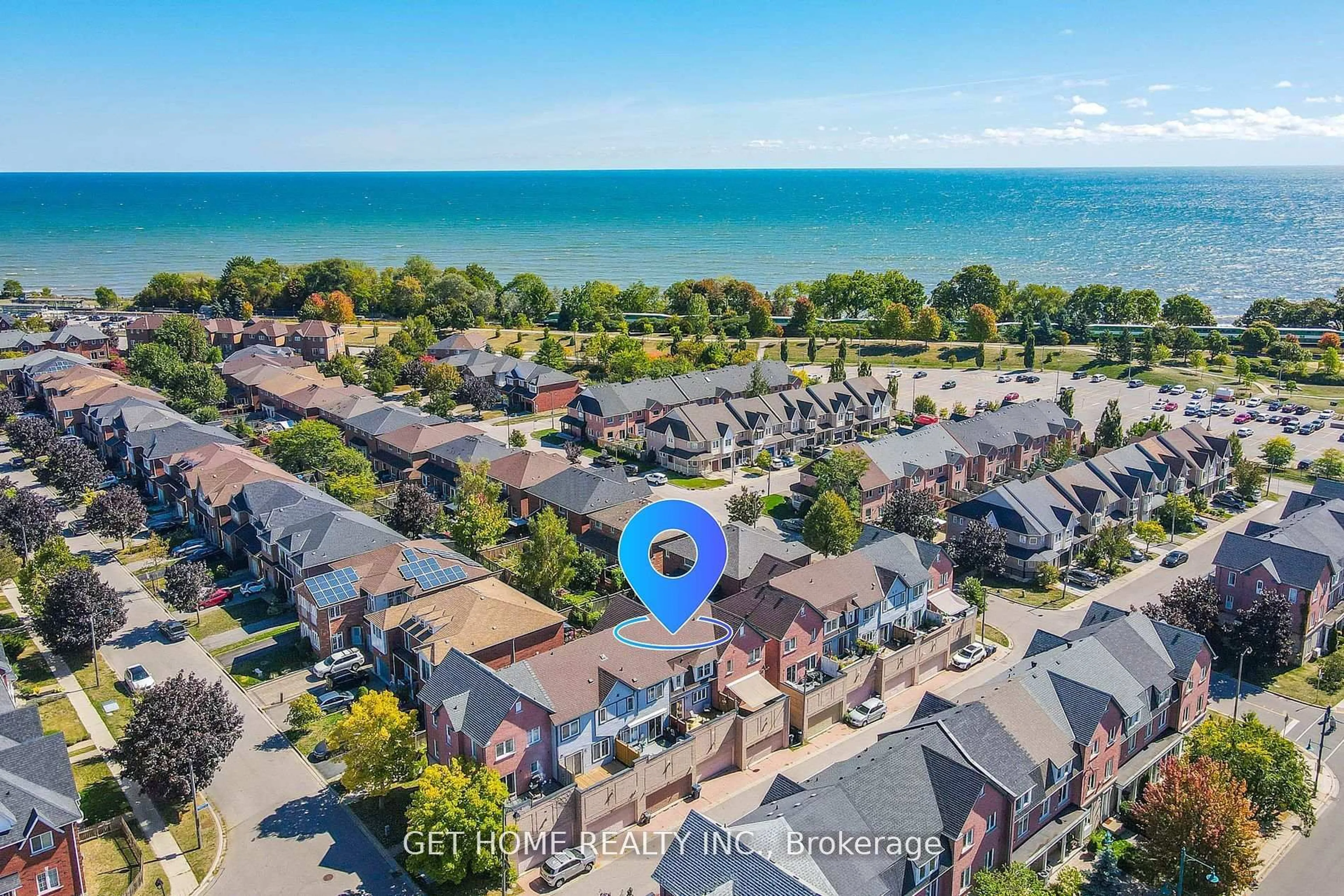 A pic from outside/outdoor area/front of a property/back of a property/a pic from drone, water/lake/river/ocean view for 39 Schooner Lane, Toronto Ontario M1C 5J2