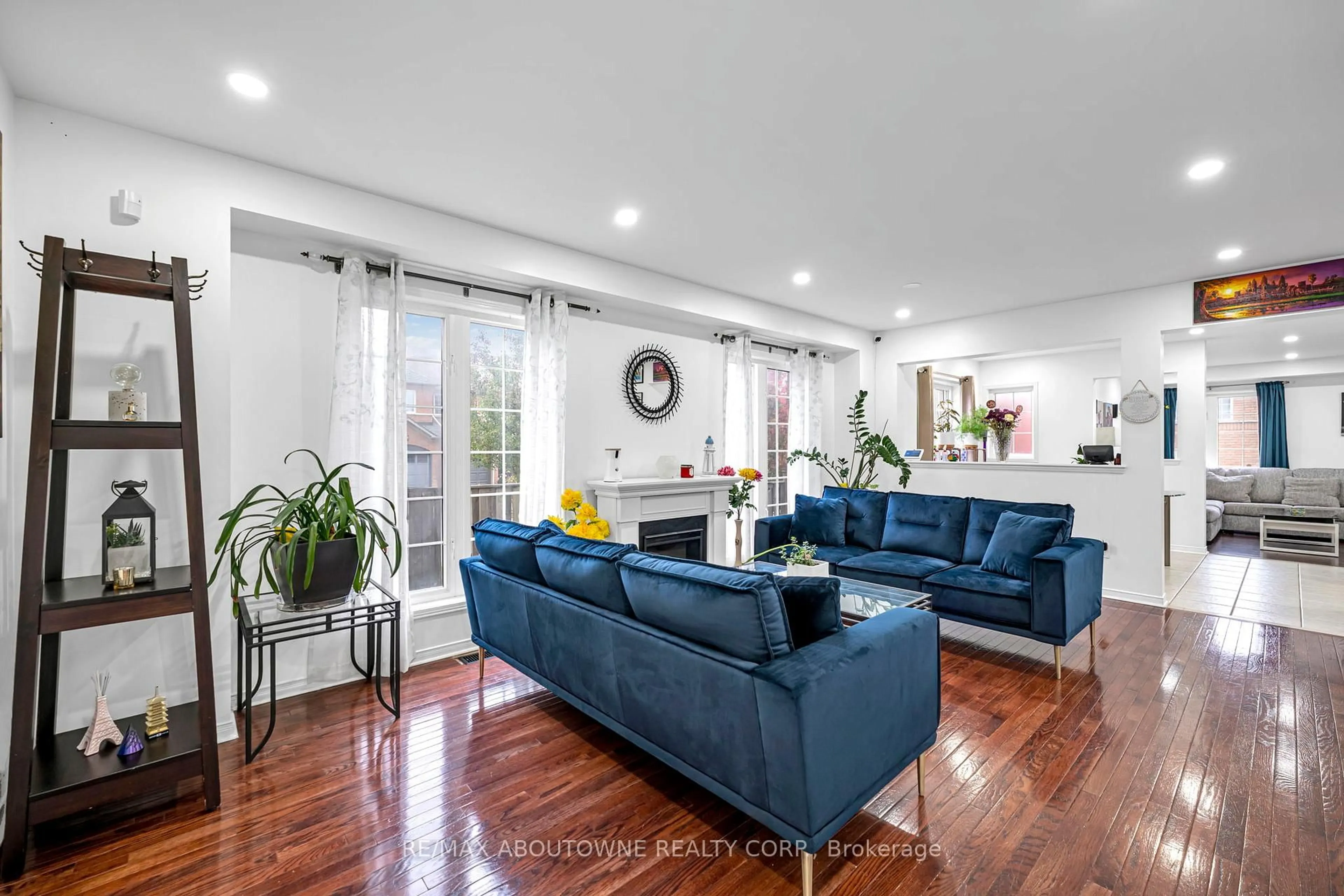 Living room with furniture, unknown for 303 Porte Rd, Ajax Ontario L1S 0A4