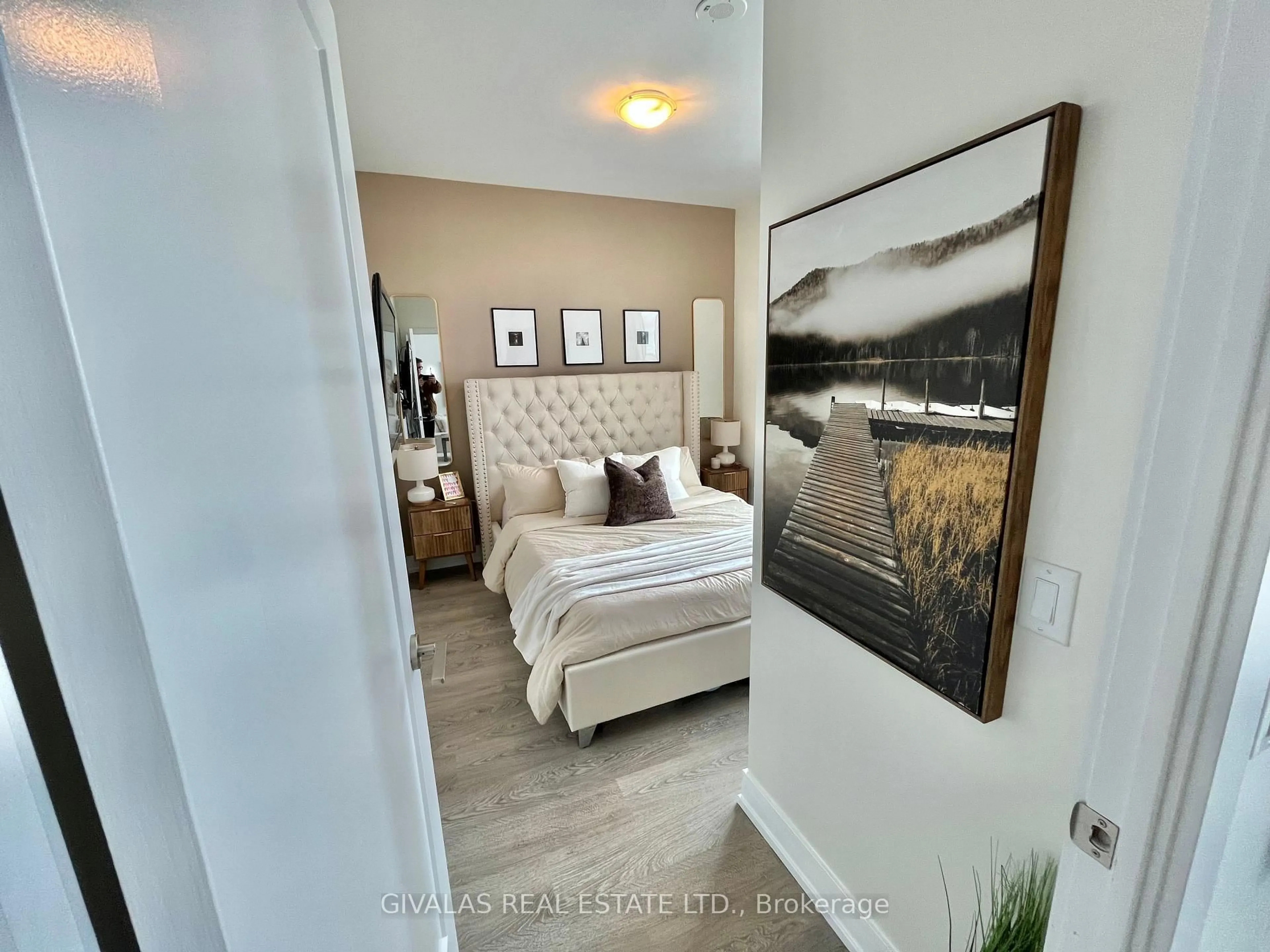 Bedroom with bed, unknown for 2550 Simcoe St #Ph06, Oshawa Ontario L1L 0R5