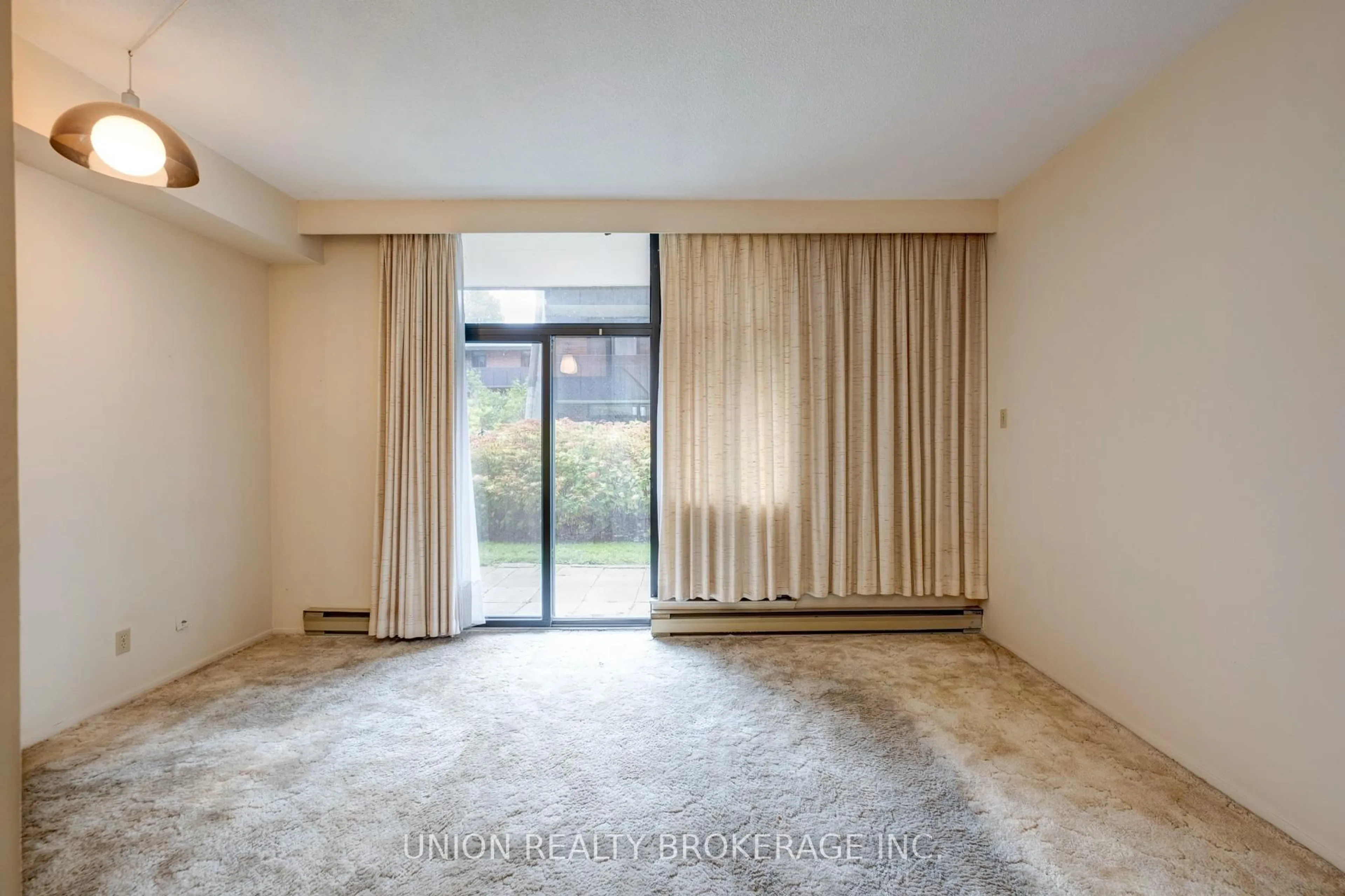 A pic of a room for 50 Old Kingston Rd #5-104, Toronto Ontario M1E 4Y1