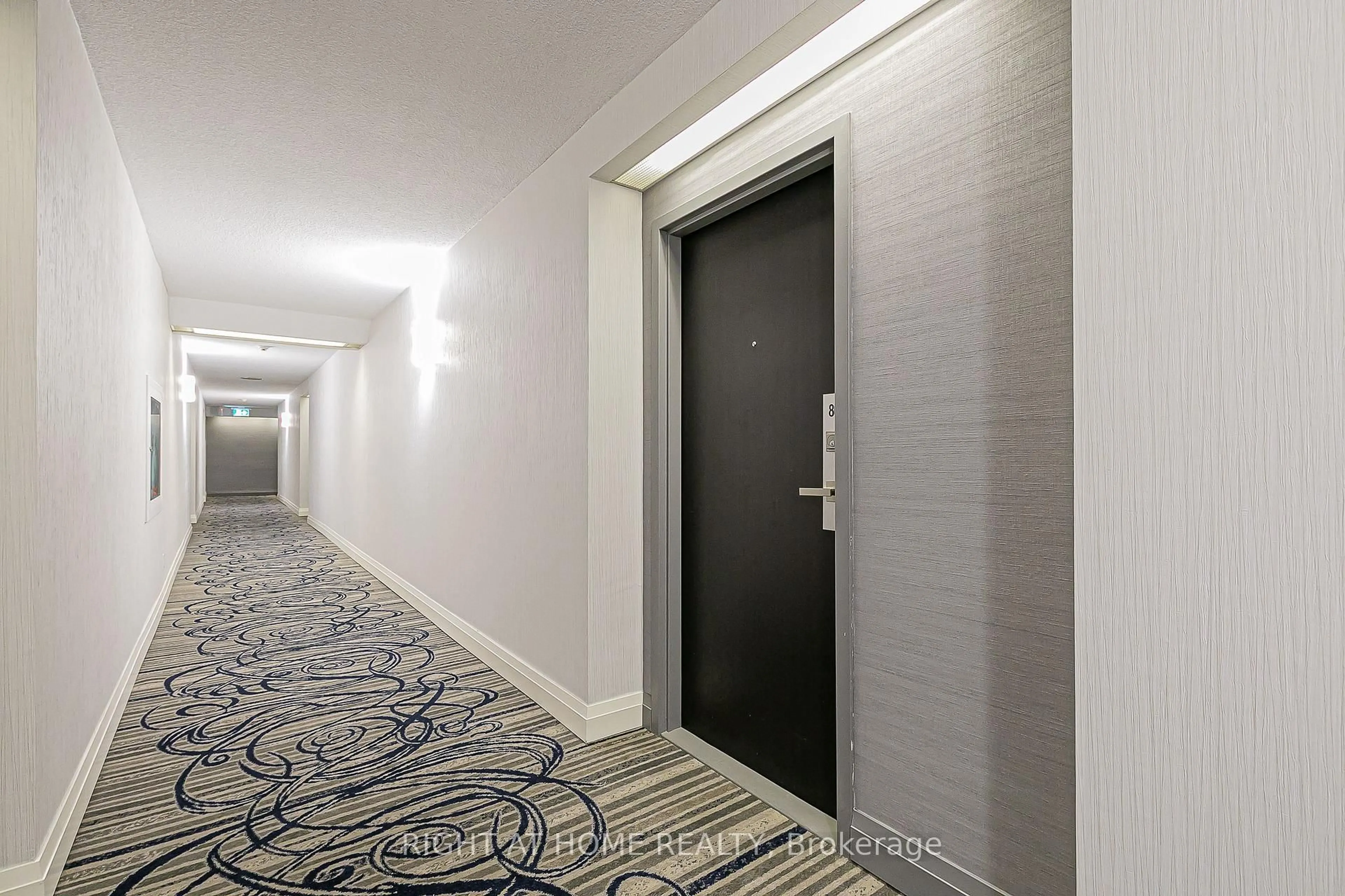 Indoor foyer for 55 Bamburgh Circ #802, Toronto Ontario M1W 3V4