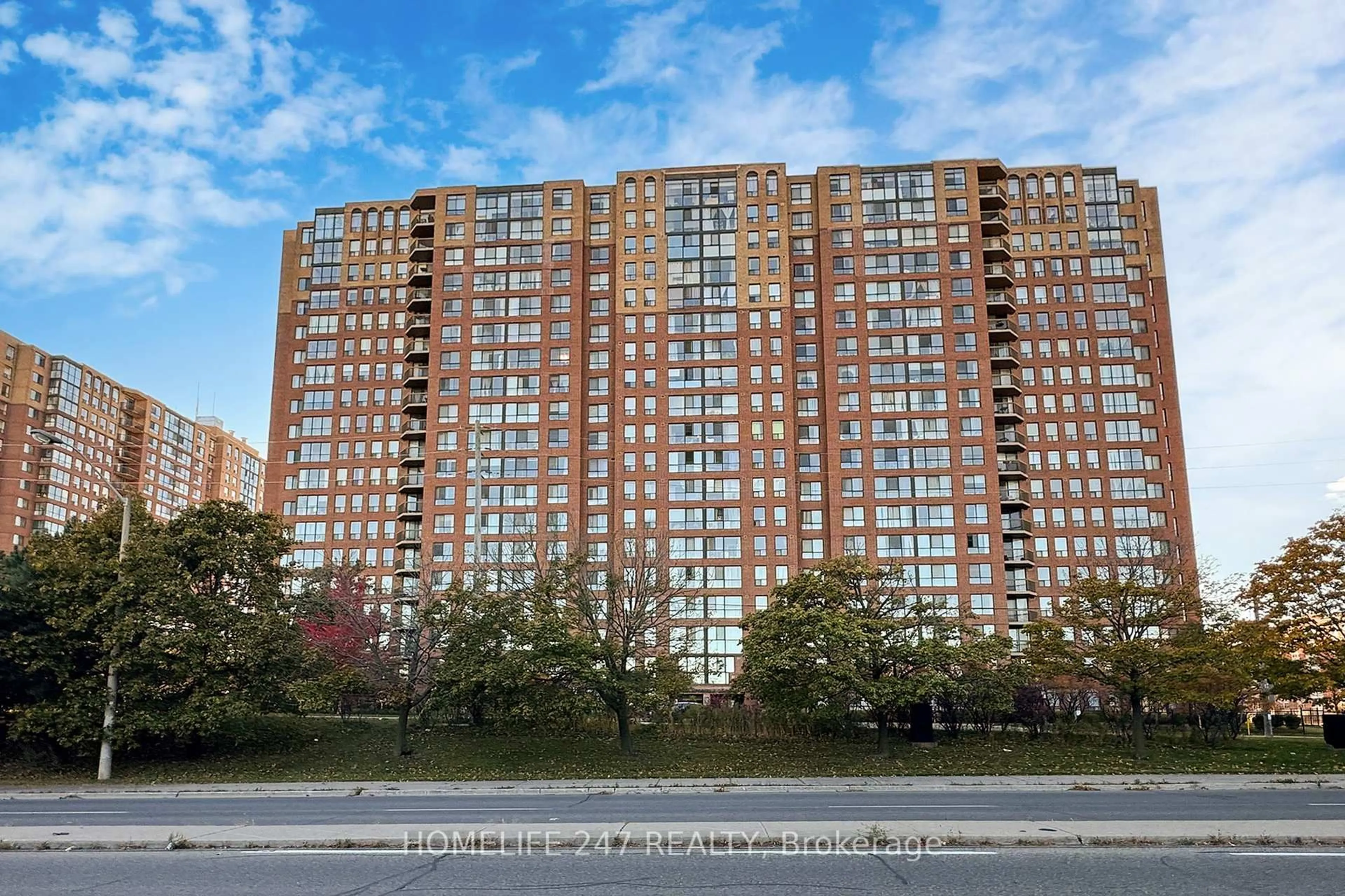 Unknown for 330 Mccowan Rd #413, Toronto Ontario M1J 3N3