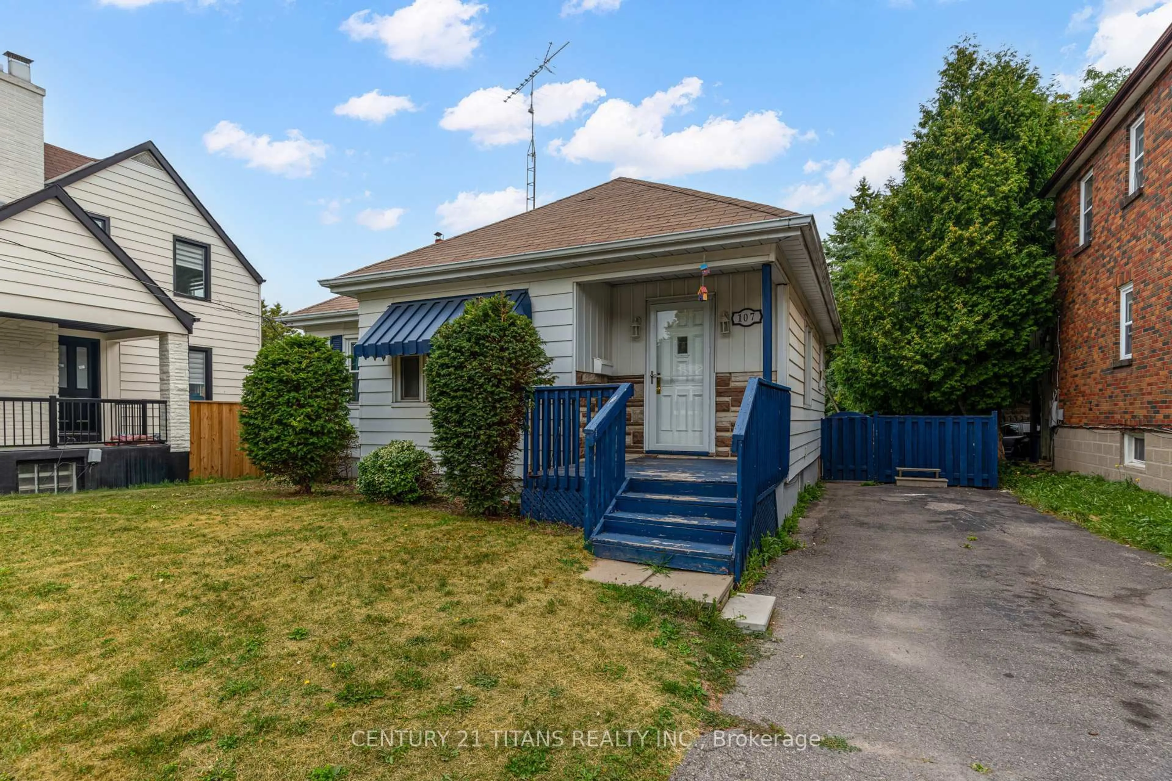 Unknown for 107 Wilson Rd, Oshawa Ontario L1G 6E1