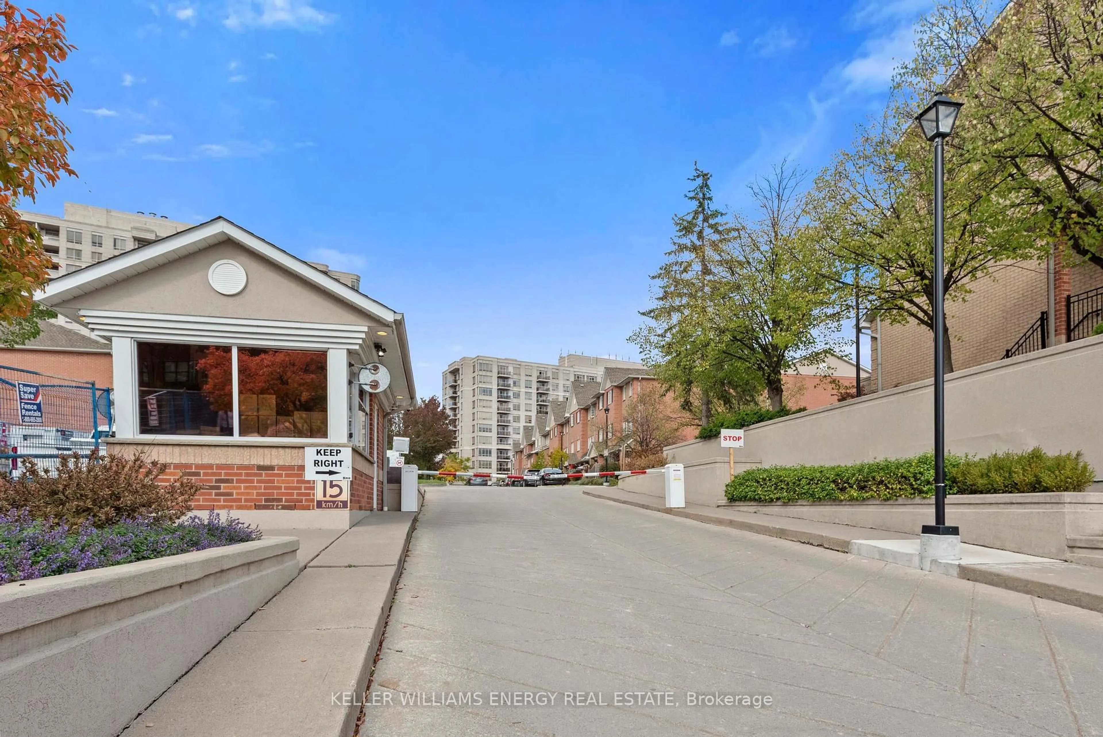 Unknown for 1200 The Esplanade Rd #310, Pickering Ontario L1V 6V3