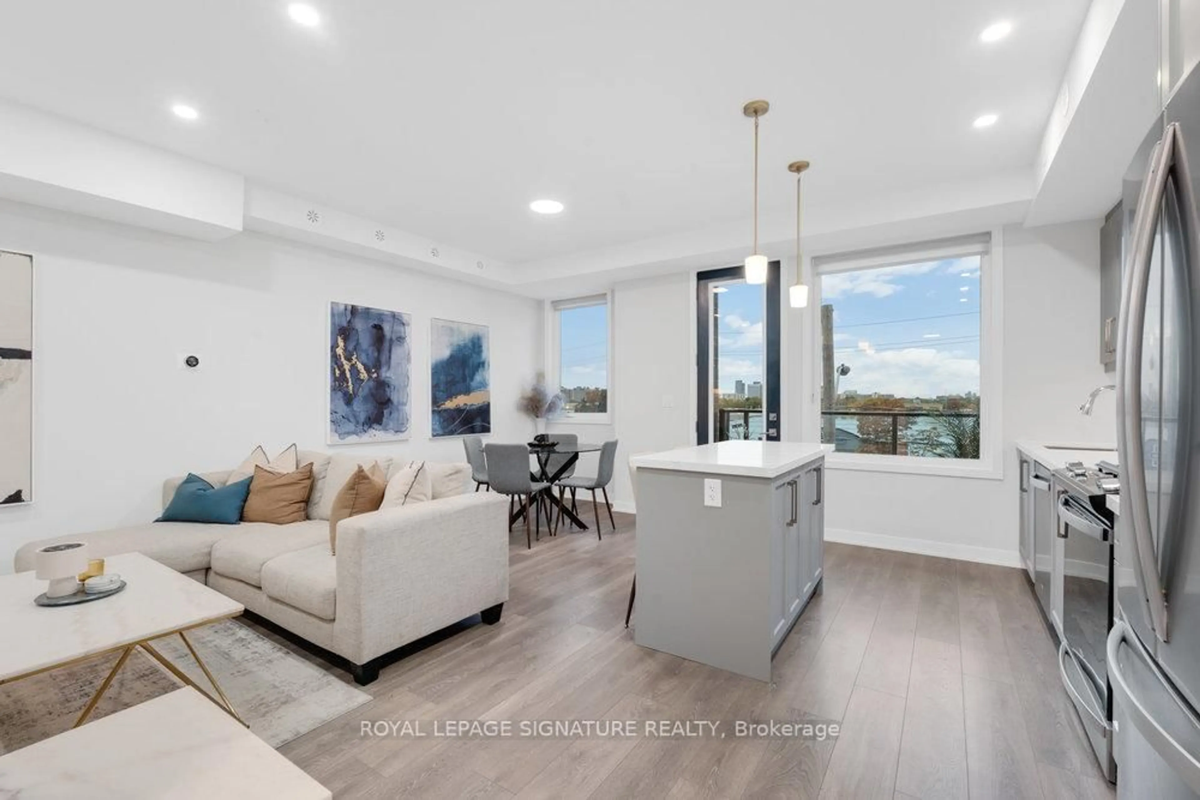 Open concept kitchen, unknown for 1467 O'Connor Dr #4, Toronto Ontario M4B 0A7