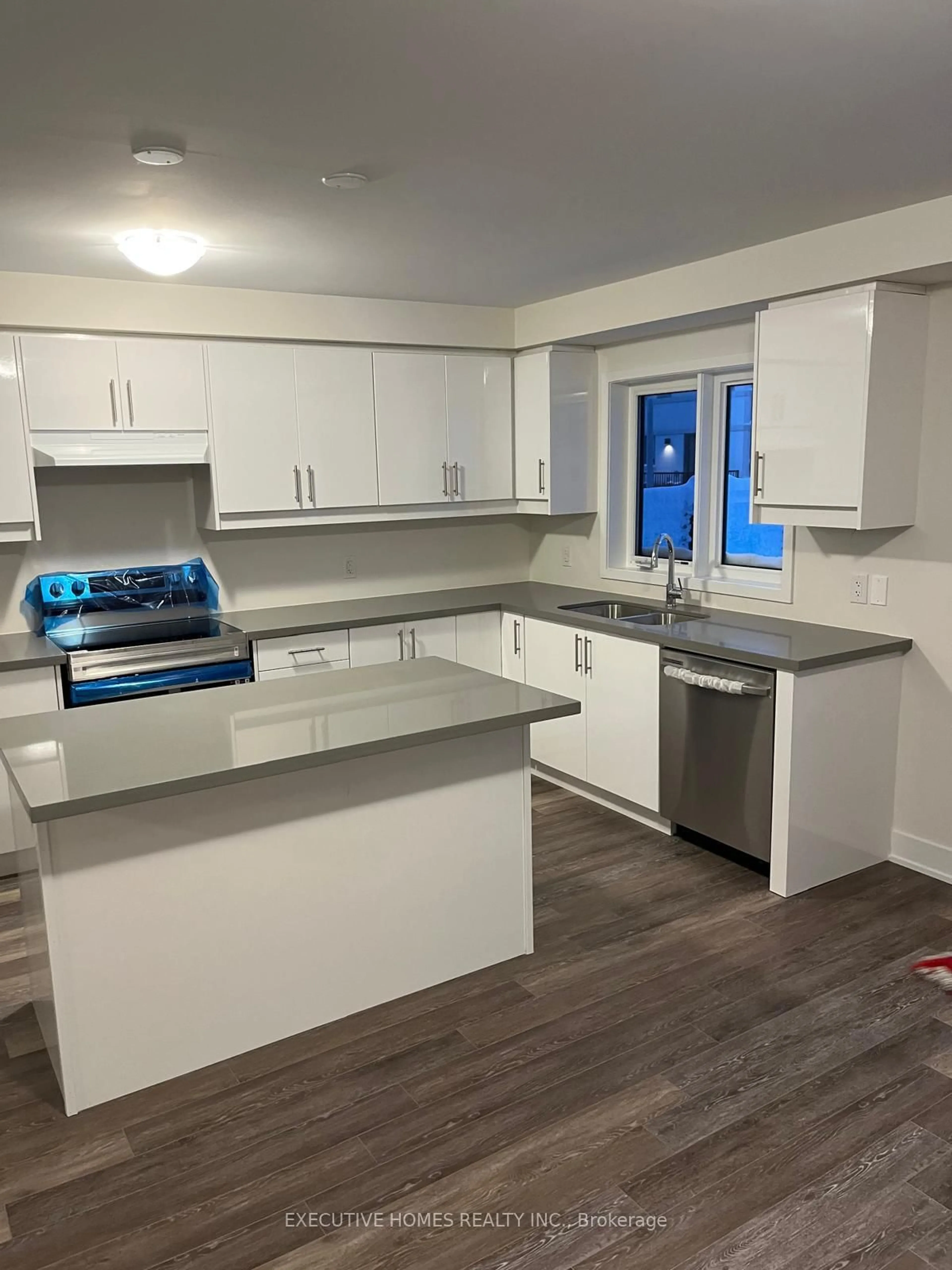 Open concept kitchen, unknown for 1377 Shankel Rd #50, Oshawa Ontario L1K 1A9