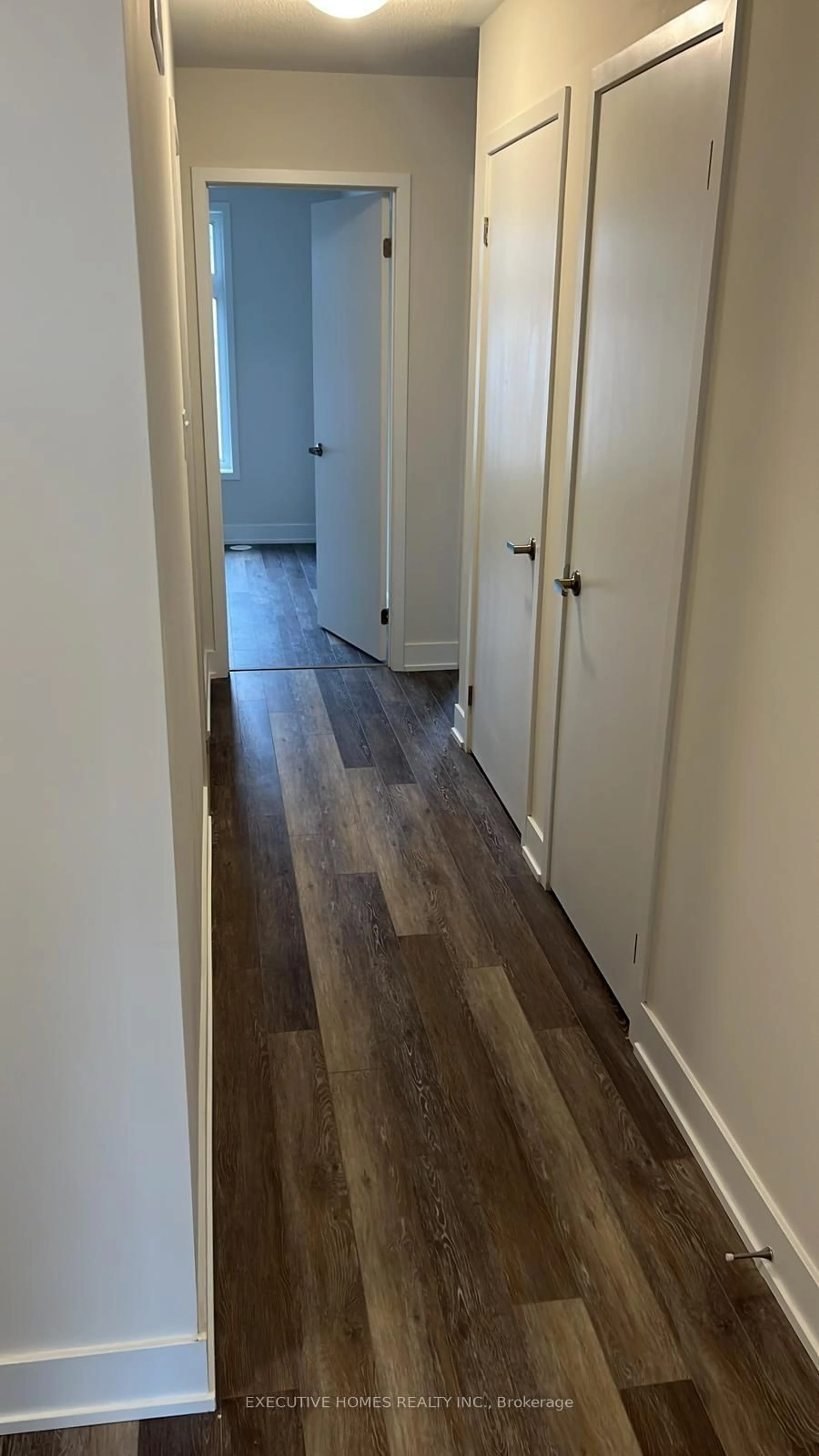 A pic of a room for 1377 Shankel Rd #50, Oshawa Ontario L1K 1A9