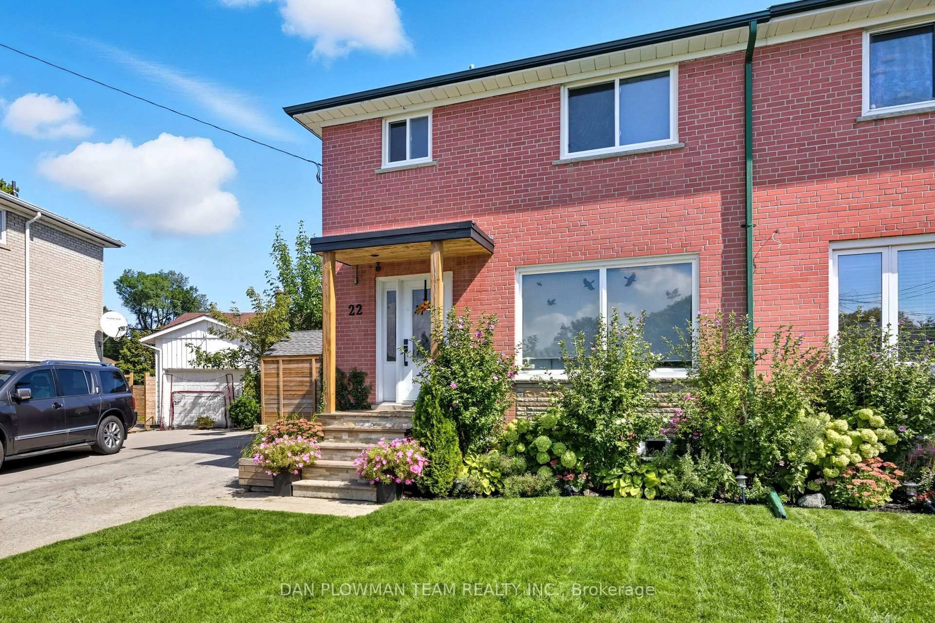 Home with brick exterior material, street for 22 Athenia Crt, Toronto Ontario M1E 2C1