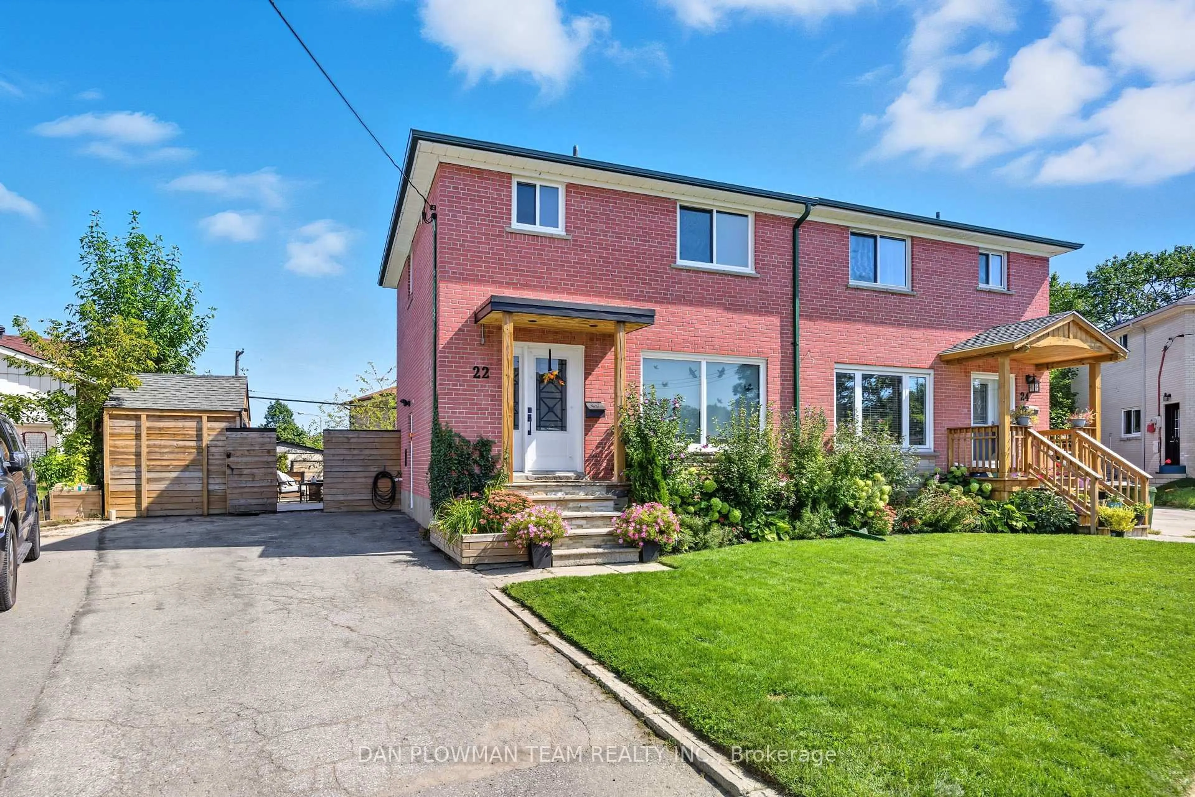 Home with brick exterior material, street for 22 Athenia Crt, Toronto Ontario M1E 2C1