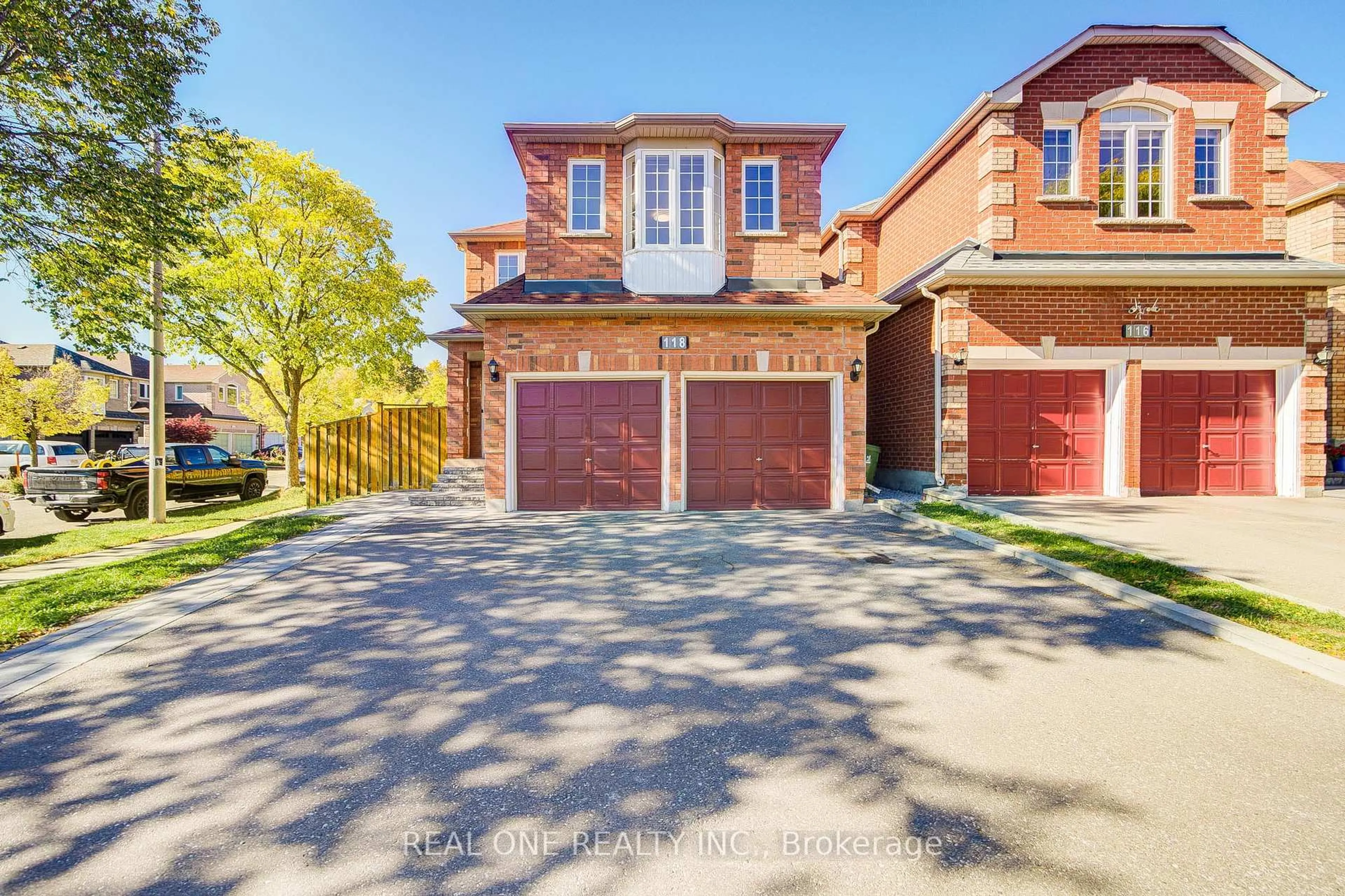 Home with brick exterior material, street for 118 Shepton Way, Toronto Ontario M1V 5N5