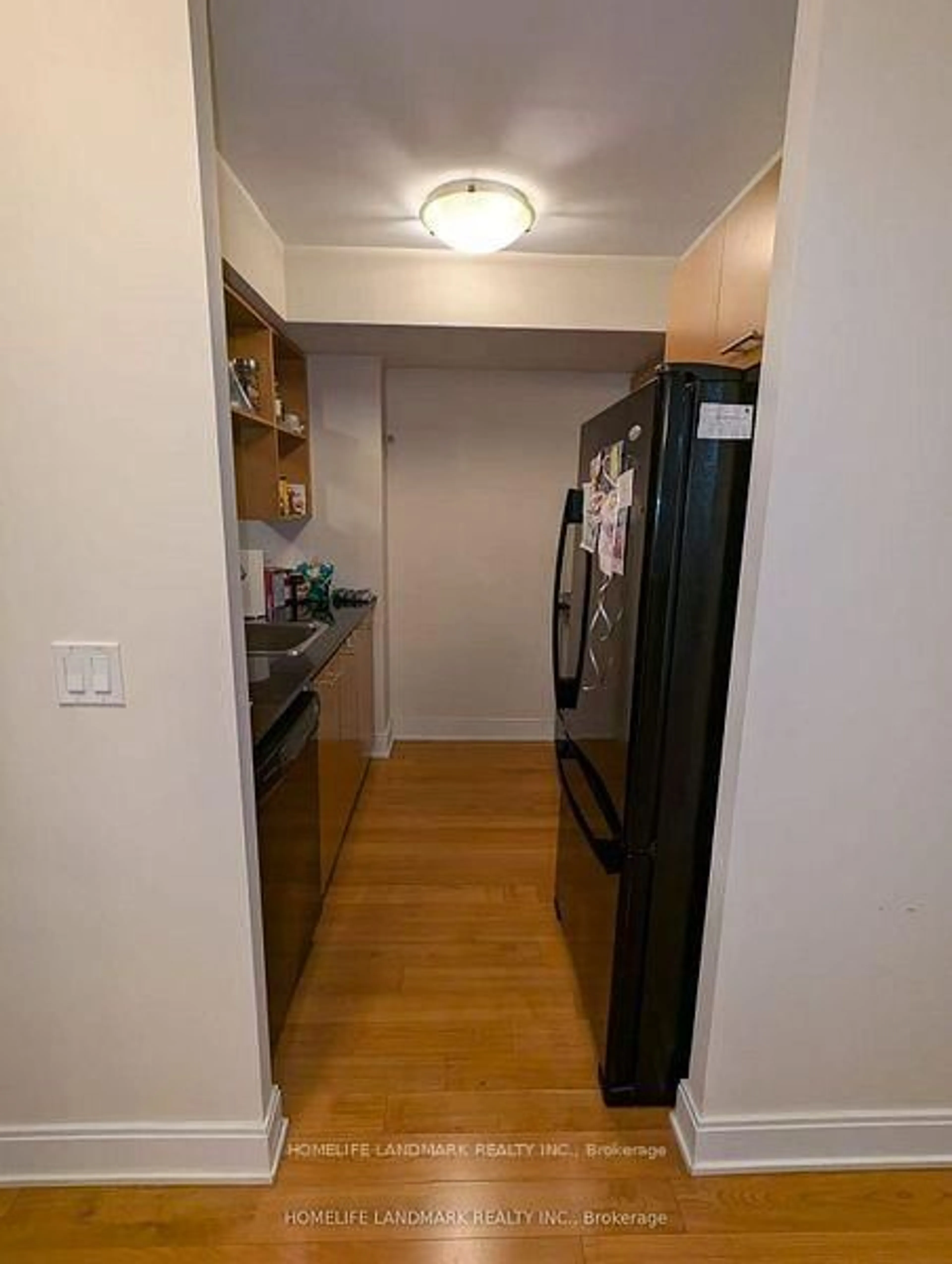 Unknown for 135 Village Green Sq #2021, Toronto Ontario M1S 0G4