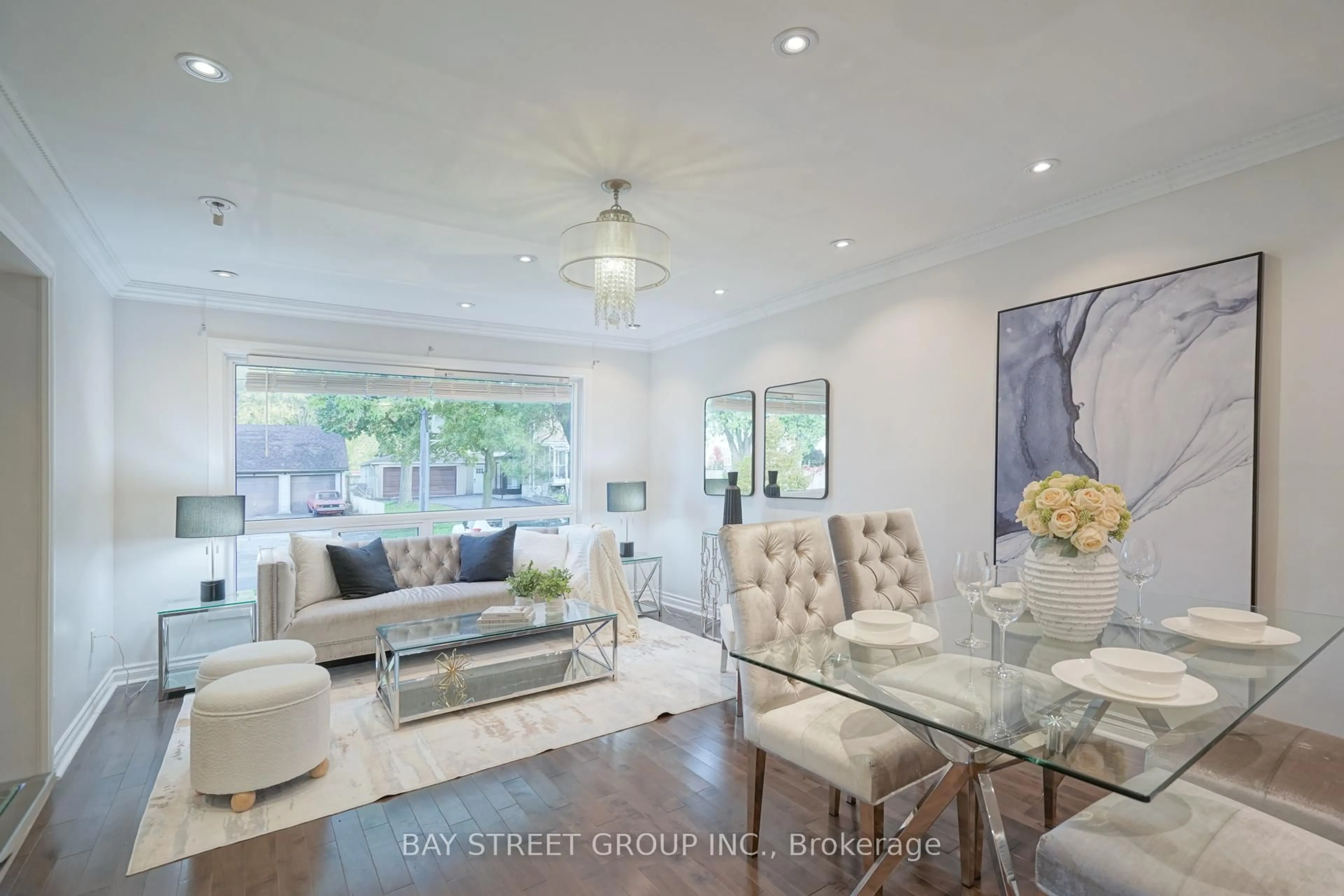 Living room with furniture, unknown for 3A Bonniewood Rd, Toronto Ontario M1K 2L7