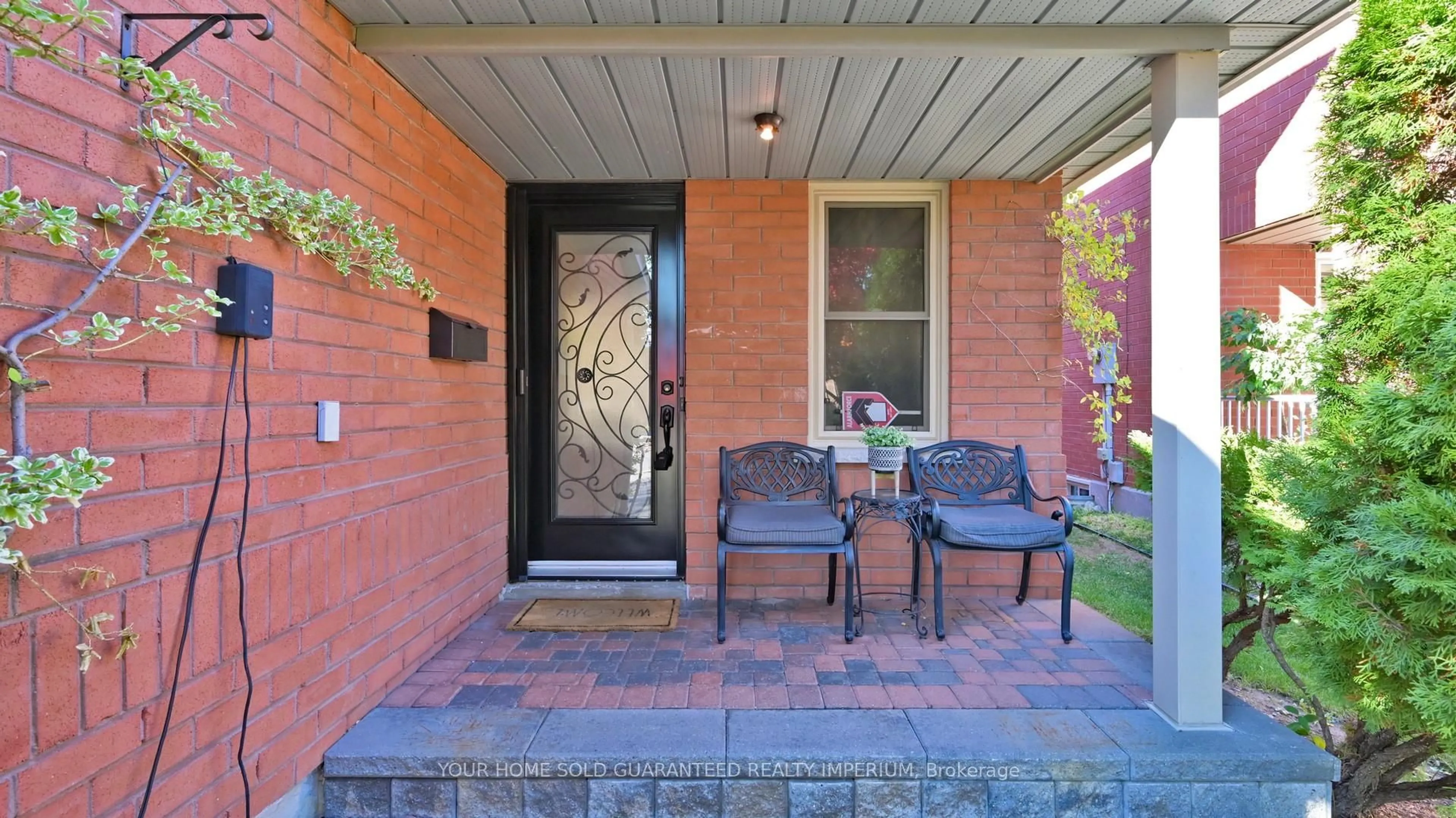 Home with brick exterior material, street for 124 Thicket Cres, Pickering Ontario L1V 6S6
