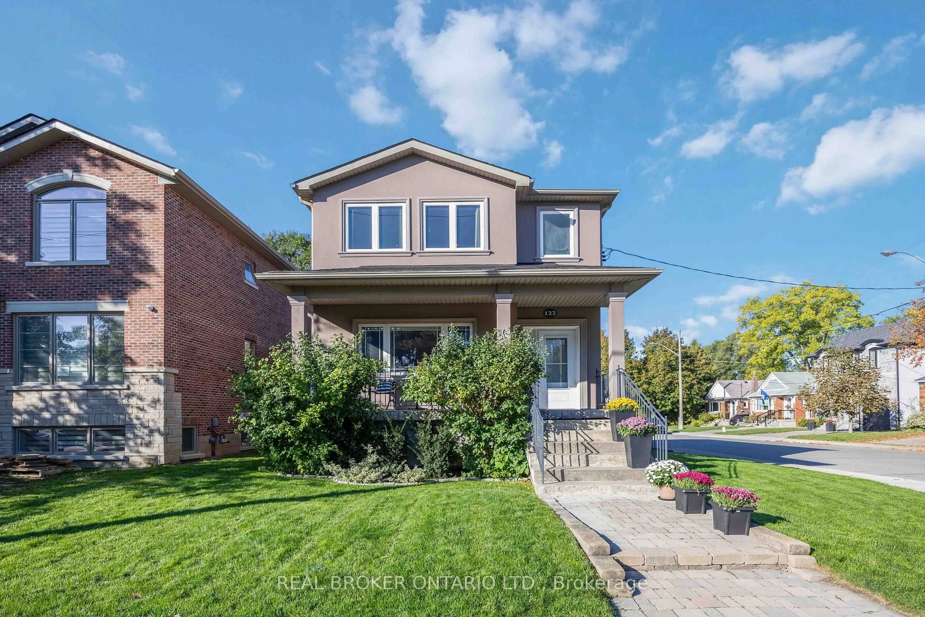 Home with brick exterior material, street for 122 Cedarcrest Blvd, Toronto Ontario M4B 2P3