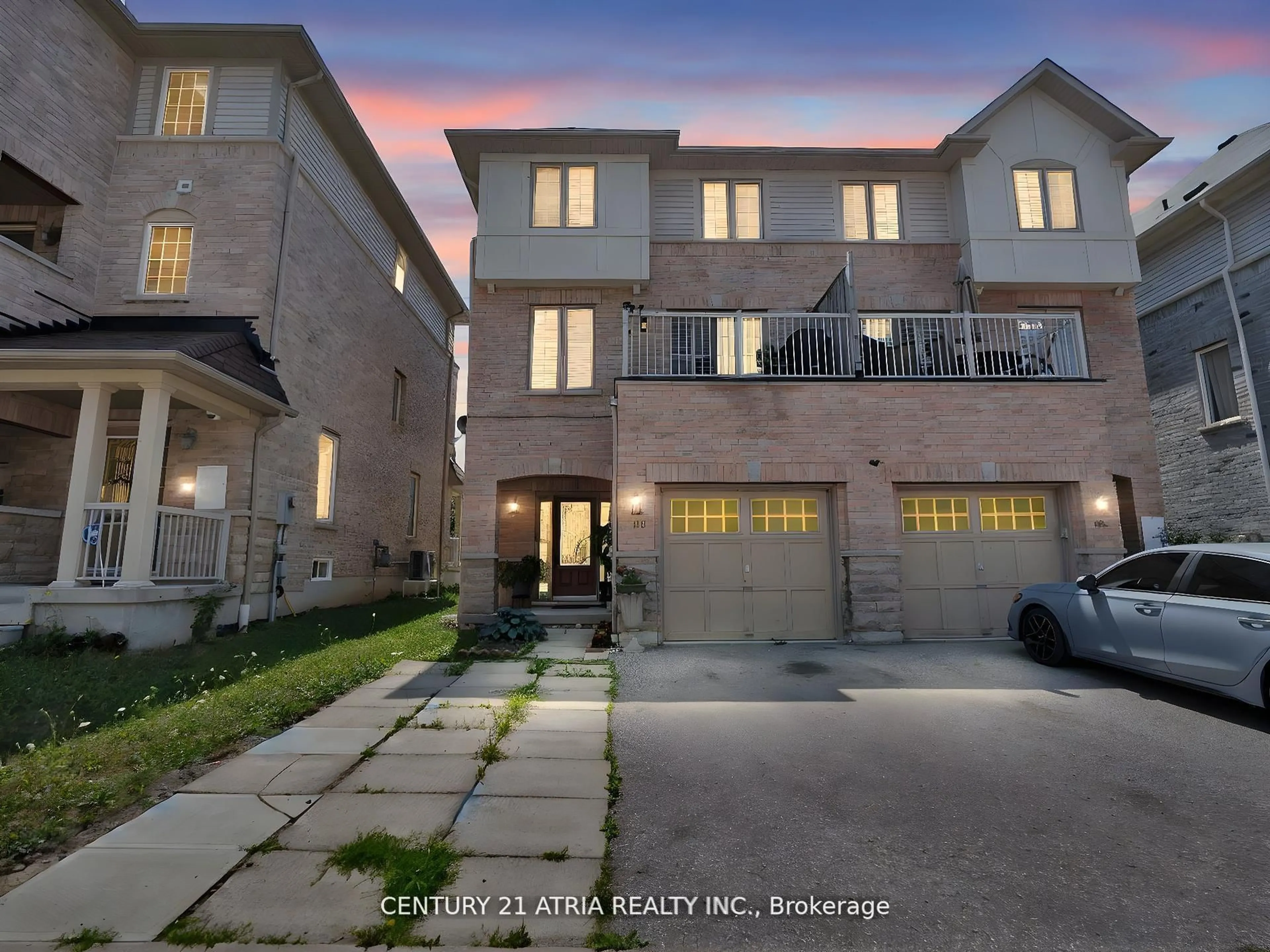 A pic from outside/outdoor area/front of a property/back of a property/a pic from drone, street for 116 Barnham St, Ajax Ontario L1Z 0K7