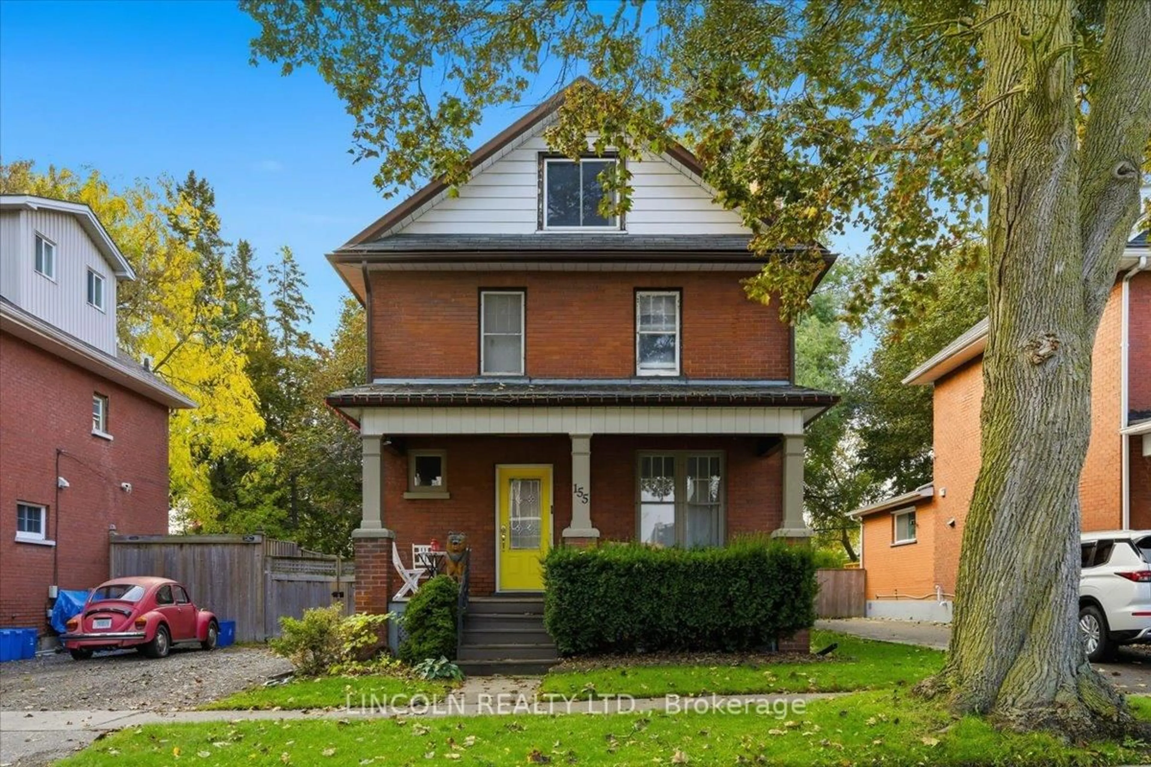 Home with brick exterior material, street for 155 Elgin St, Oshawa Ontario L1G 1T4