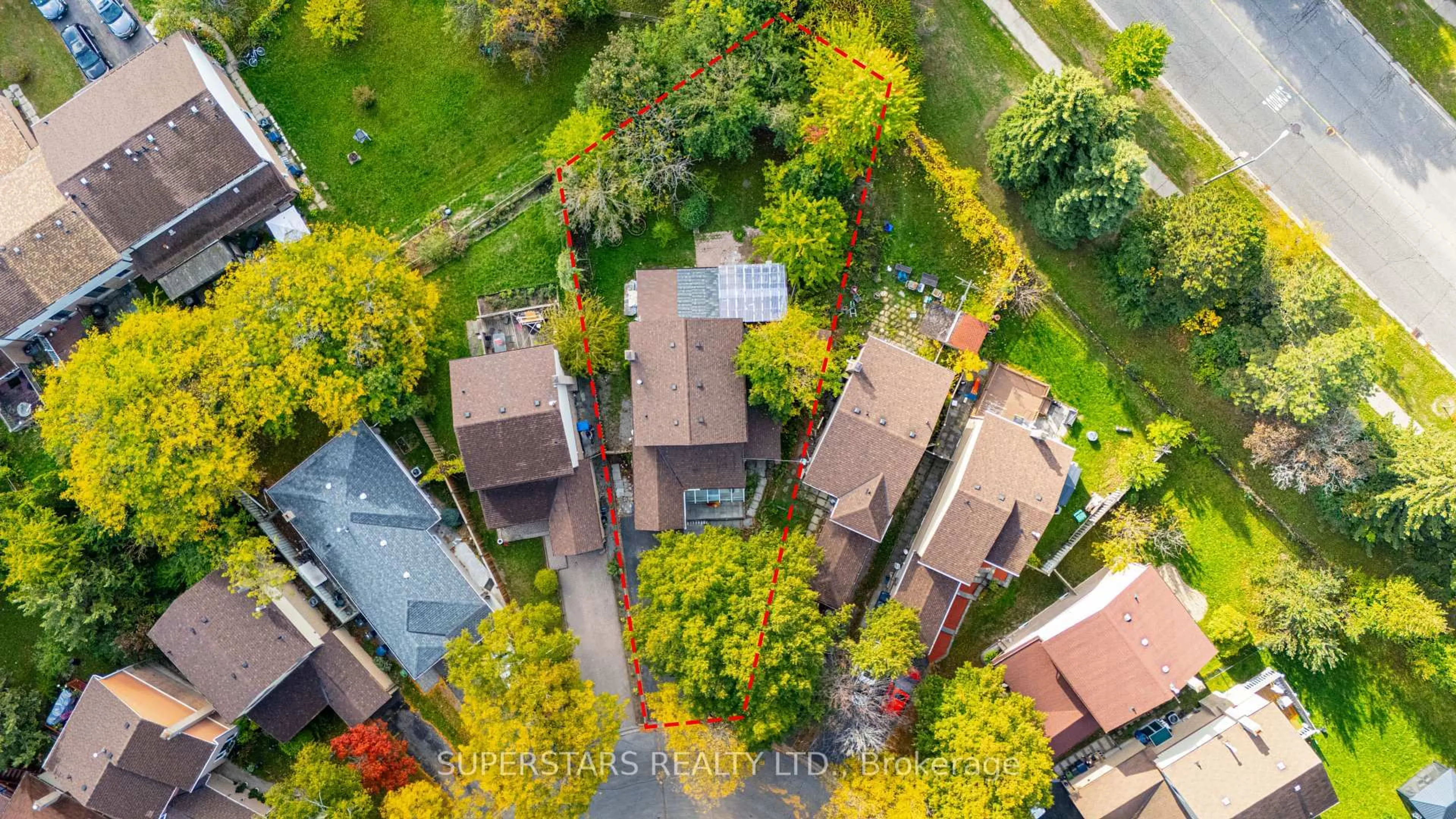 A pic from outside/outdoor area/front of a property/back of a property/a pic from drone, street for 24 Keon Pl, Toronto Ontario M1B 3C9