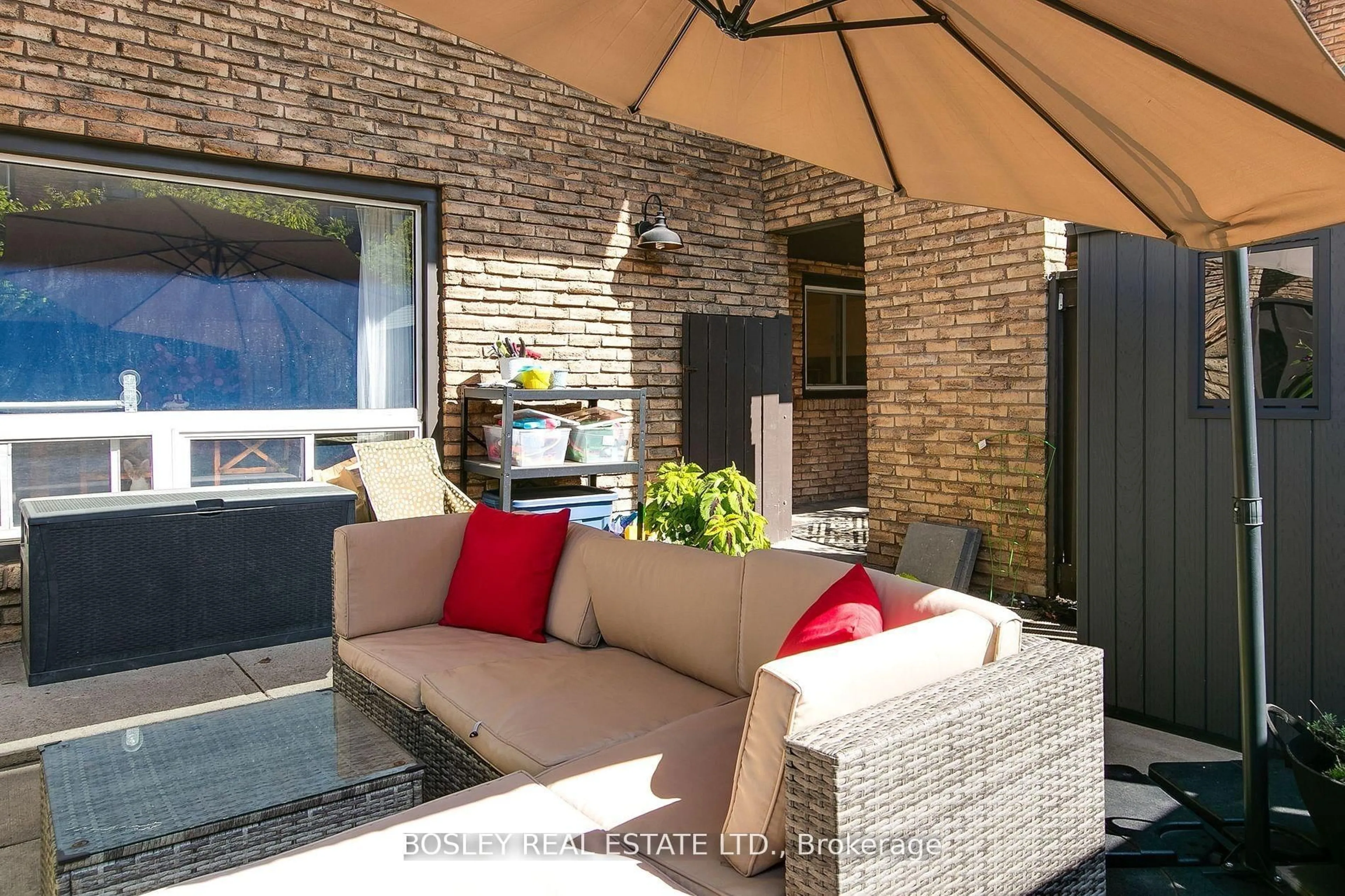 Patio, street for 130 Ling Rd #51, Toronto Ontario M1E 4V9