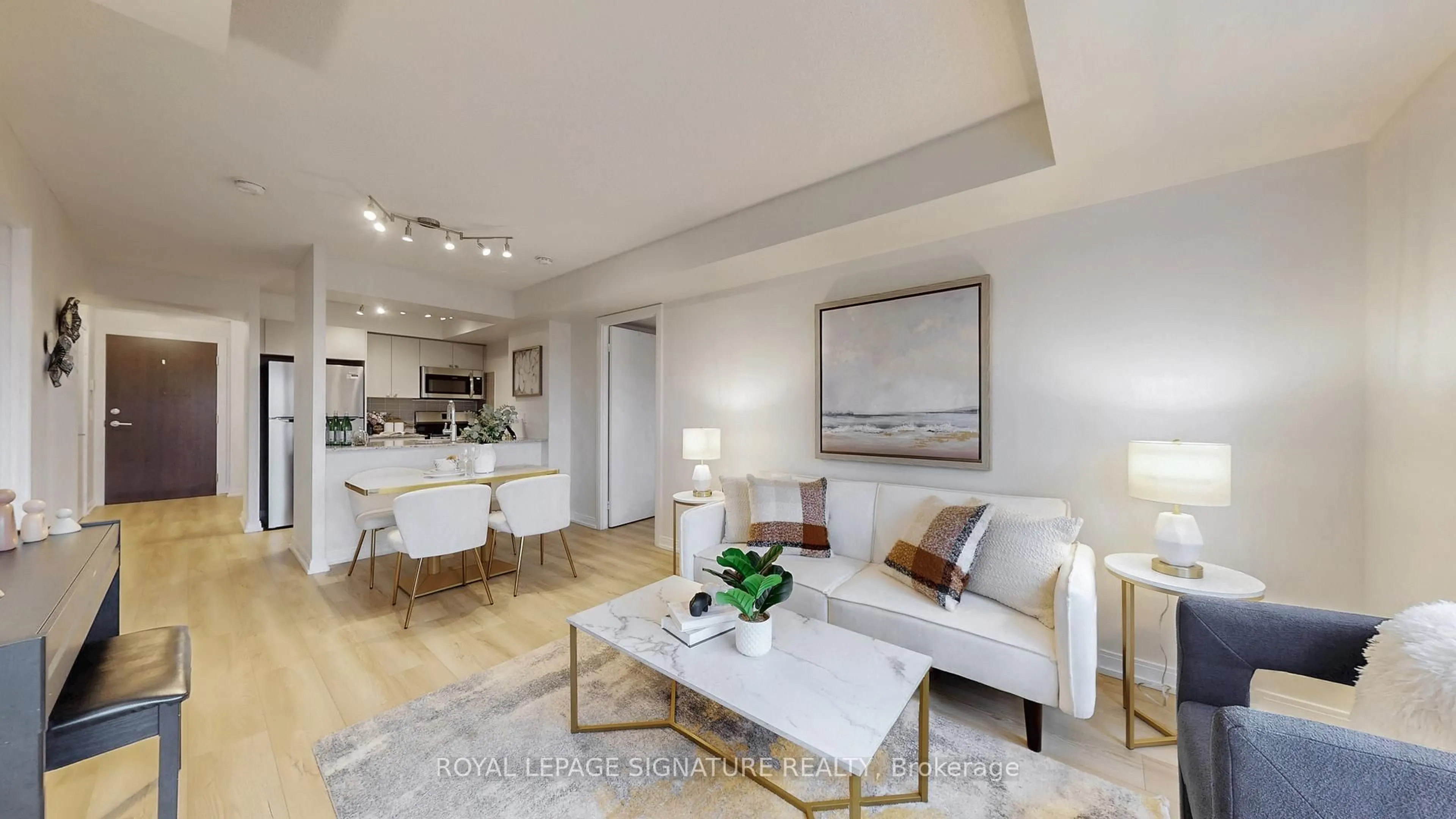 Living room with furniture, unknown for 181 Village Green Sq #915, Toronto Ontario M1S 0L3