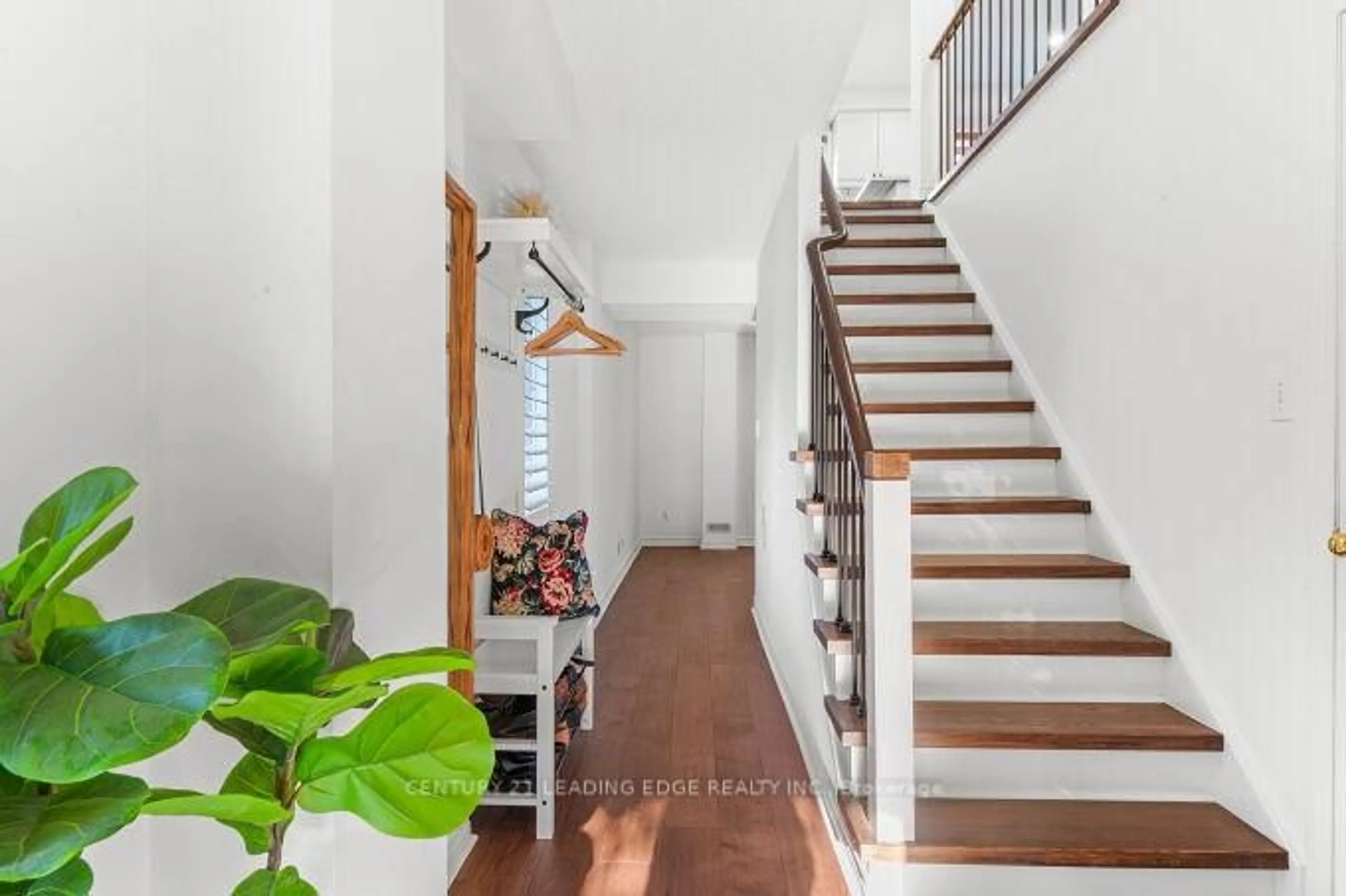 Unknown for 6400 Lawrence Ave #15, Toronto Ontario M1C 5C7