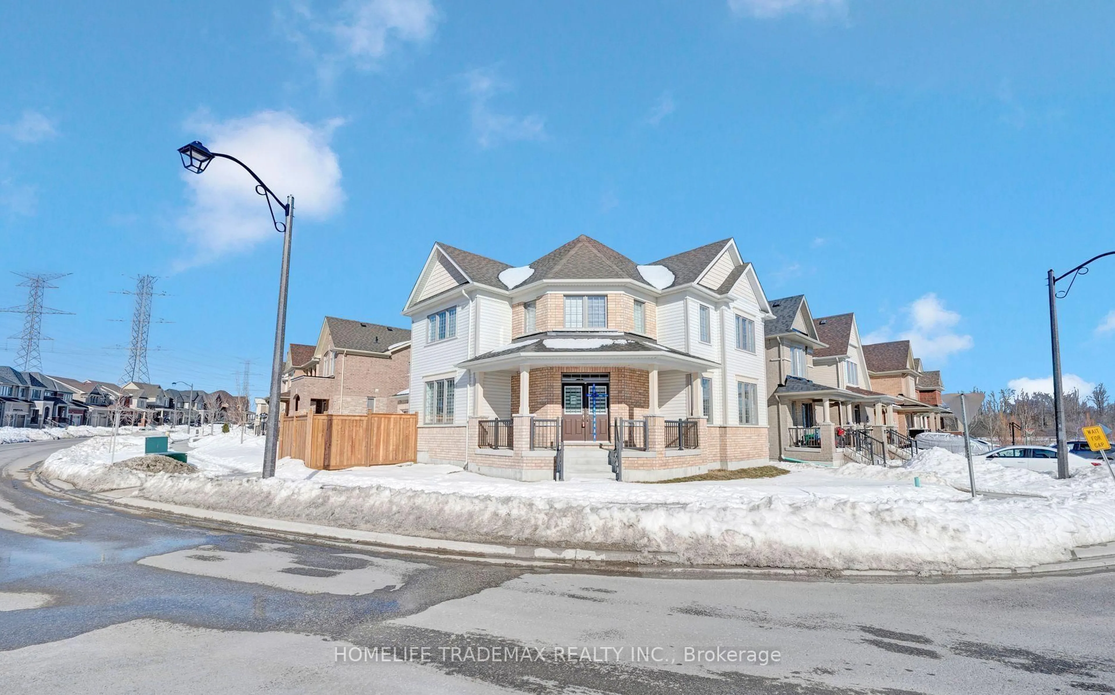 Unknown for 2577 Bandsman Cres, Oshawa Ontario L1L 0M2