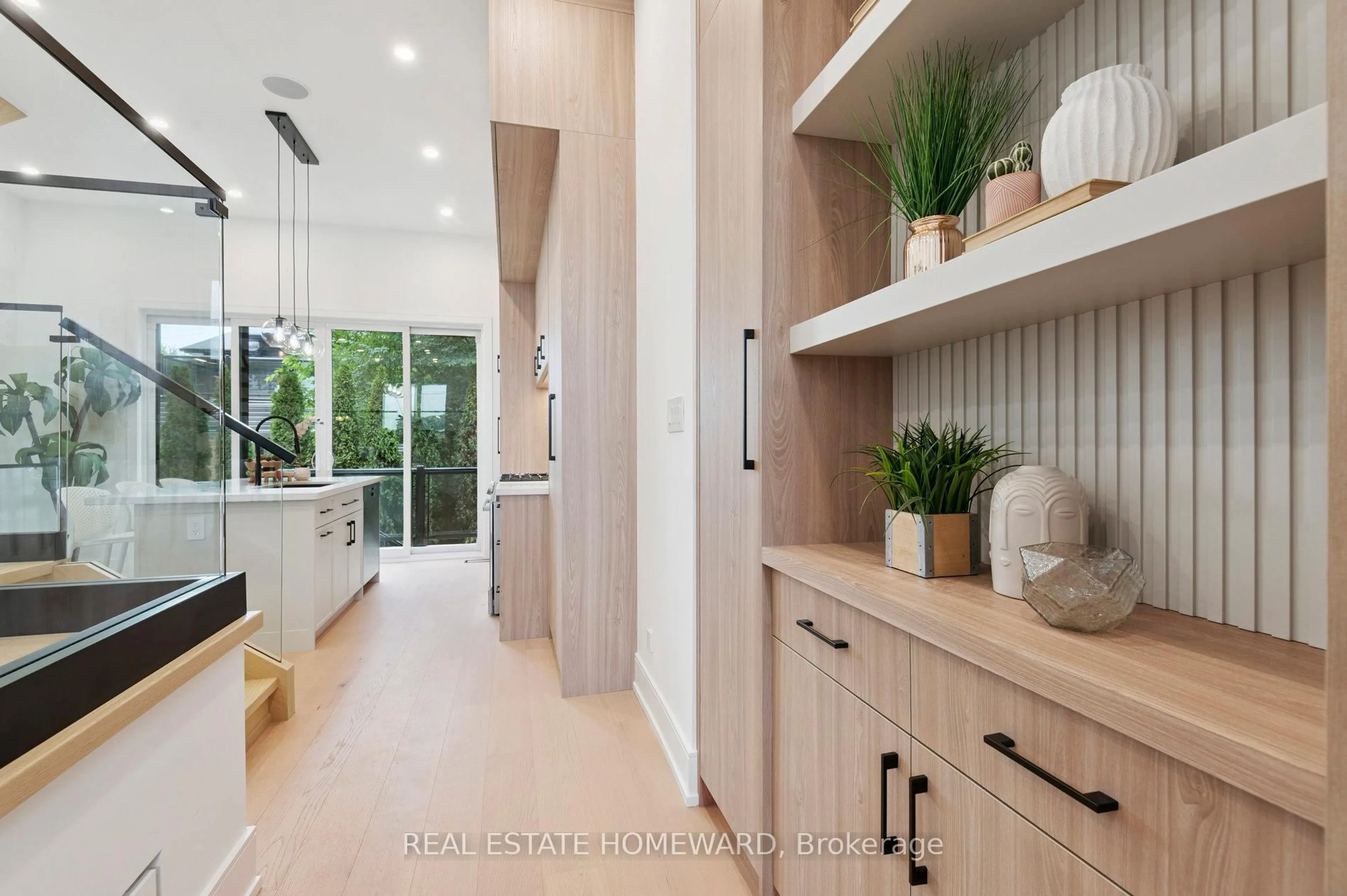 Contemporary kitchen, ceramic/tile floor for 32 Westlake Cres, Toronto Ontario M4C 2X2