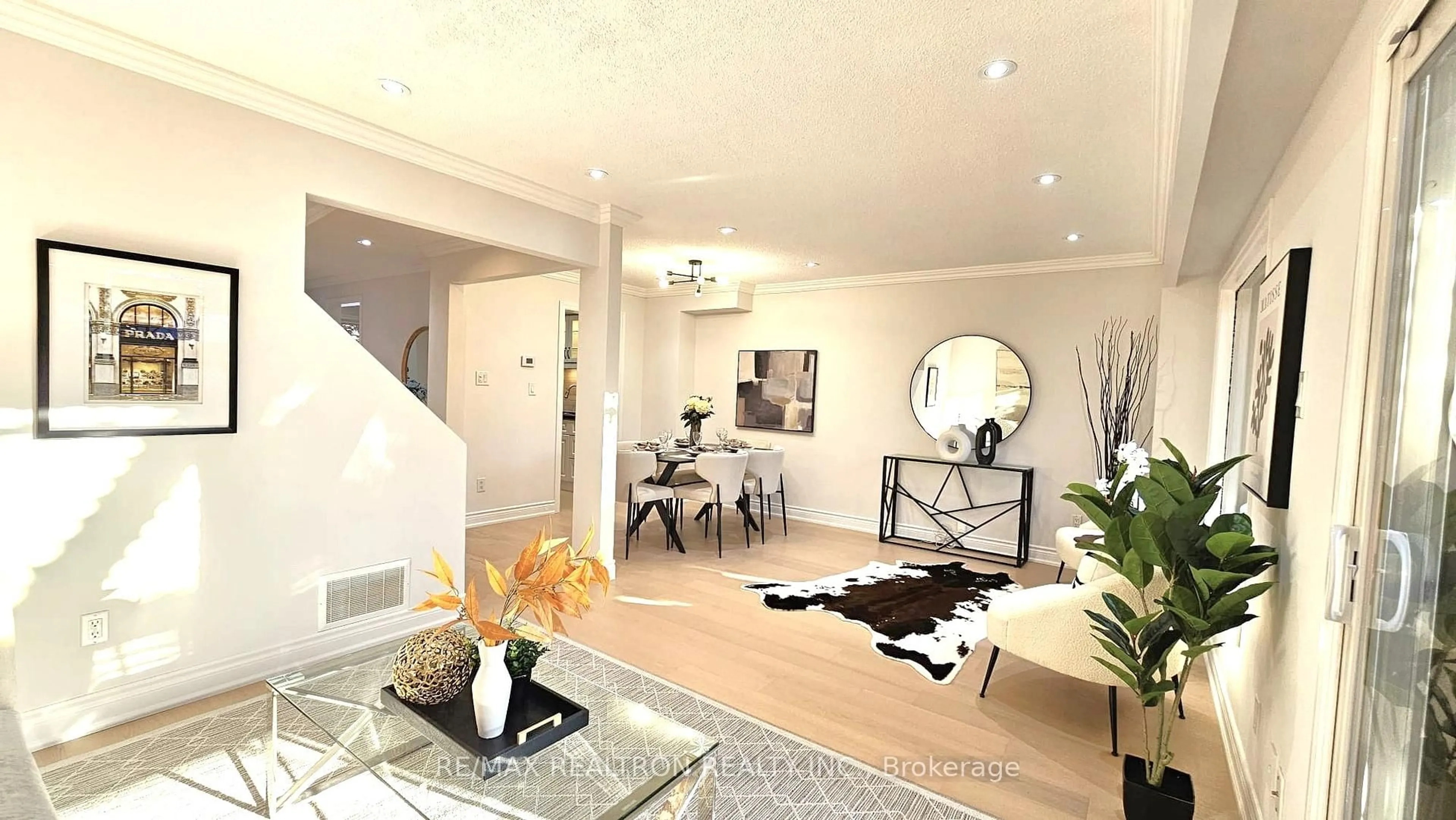 Unknown for 19 Pondtail Dr, Toronto Ontario M1V 1Z3