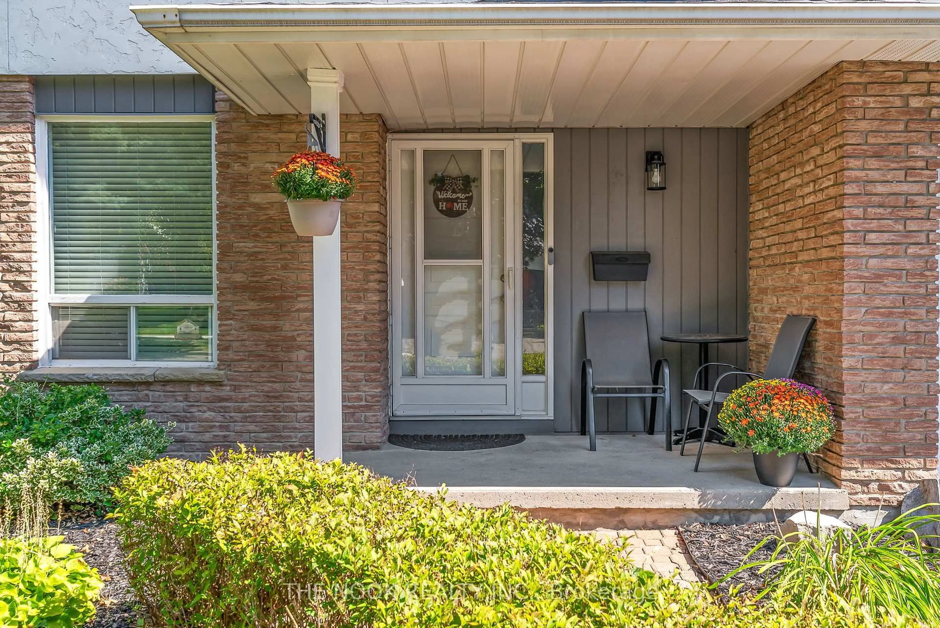 Unknown for 441 Charrington Ave, Oshawa Ontario L1G 7P2