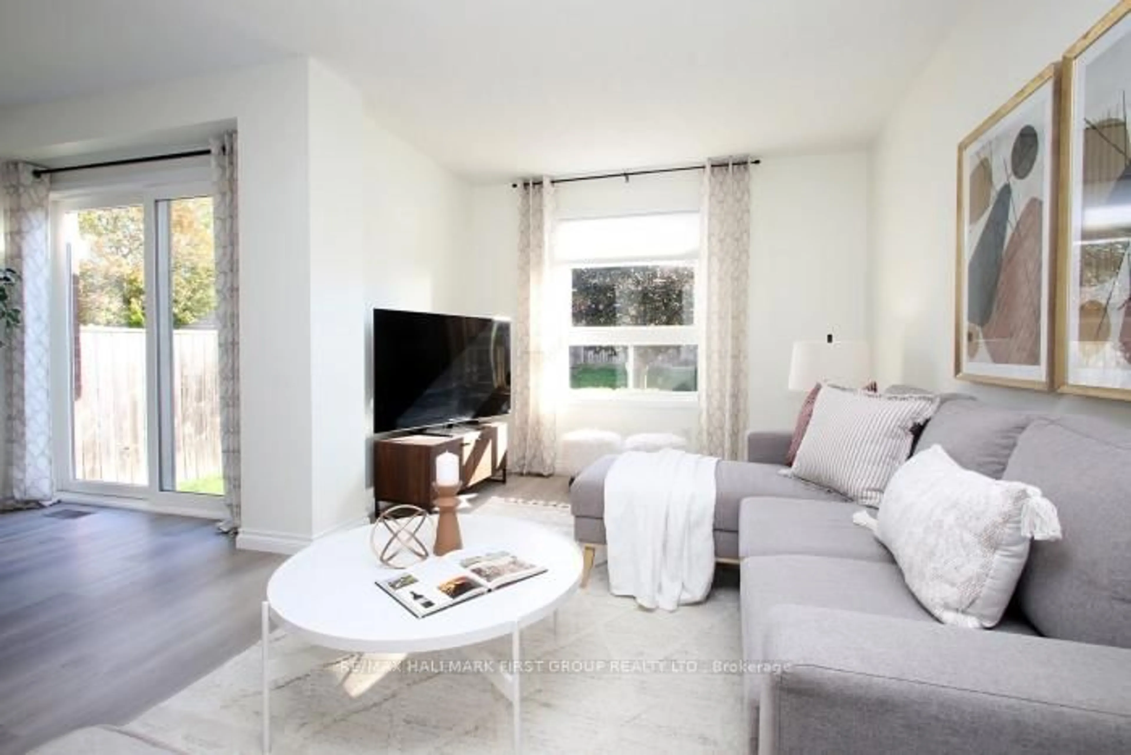 Living room with furniture, unknown for 609 Coldstream Dr, Oshawa Ontario L1K 2T6