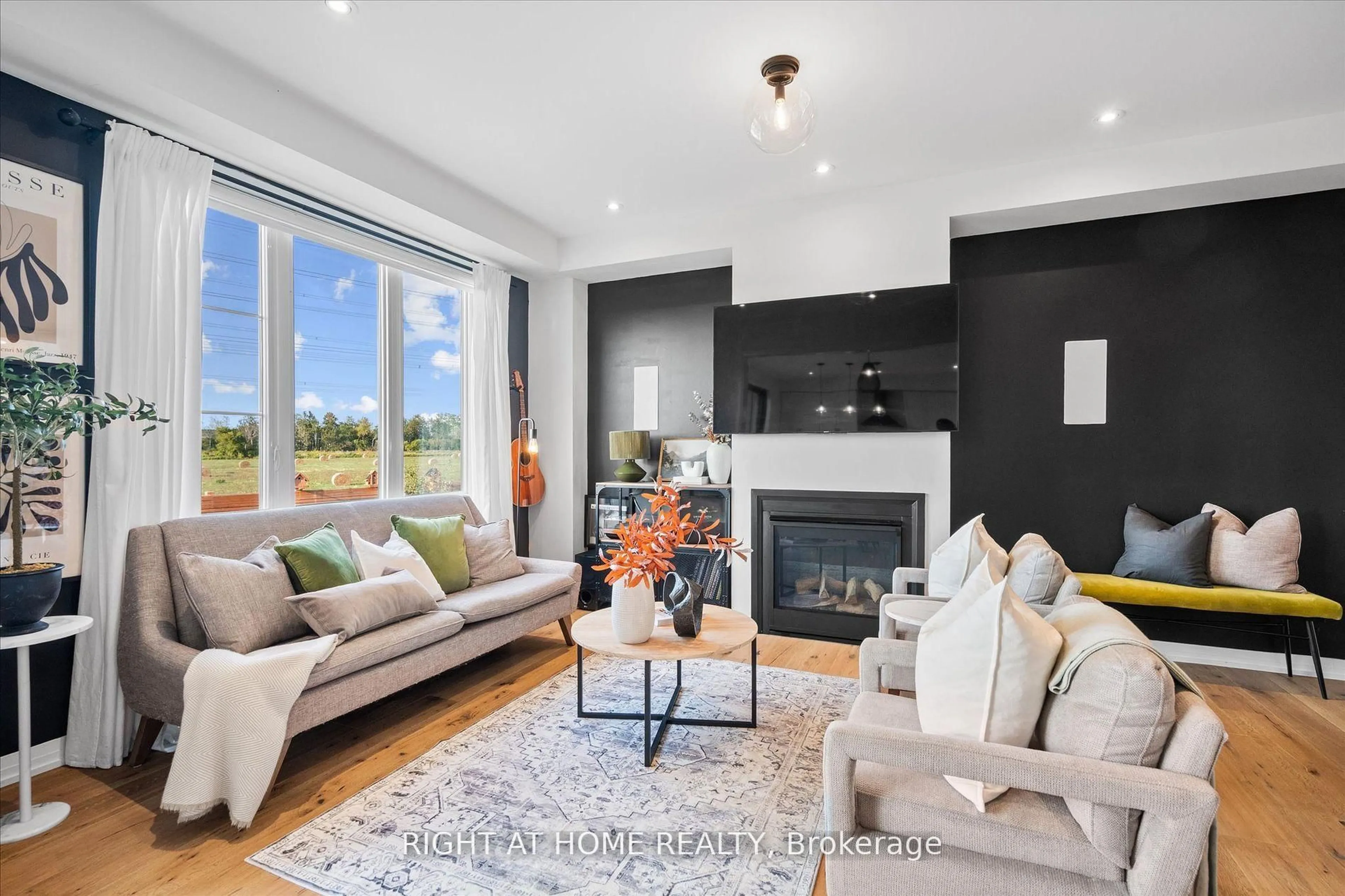 Living room with furniture, unknown for 191 Yacht Dr, Clarington Ontario L1C 1Z8