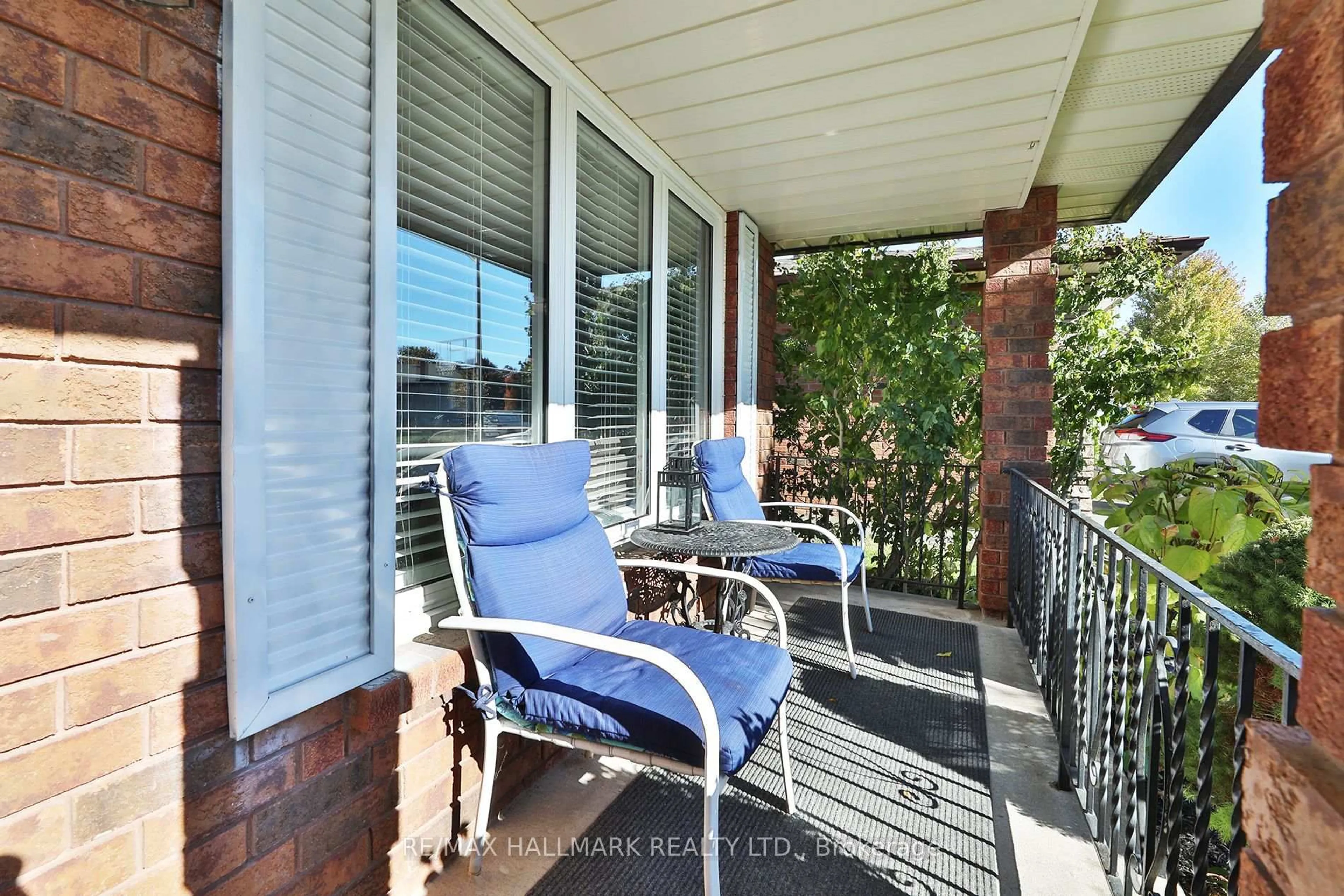 Balcony in the apartment, water/lake/river/ocean view for 944 William Booth Cres, Oshawa Ontario L1G 7N4